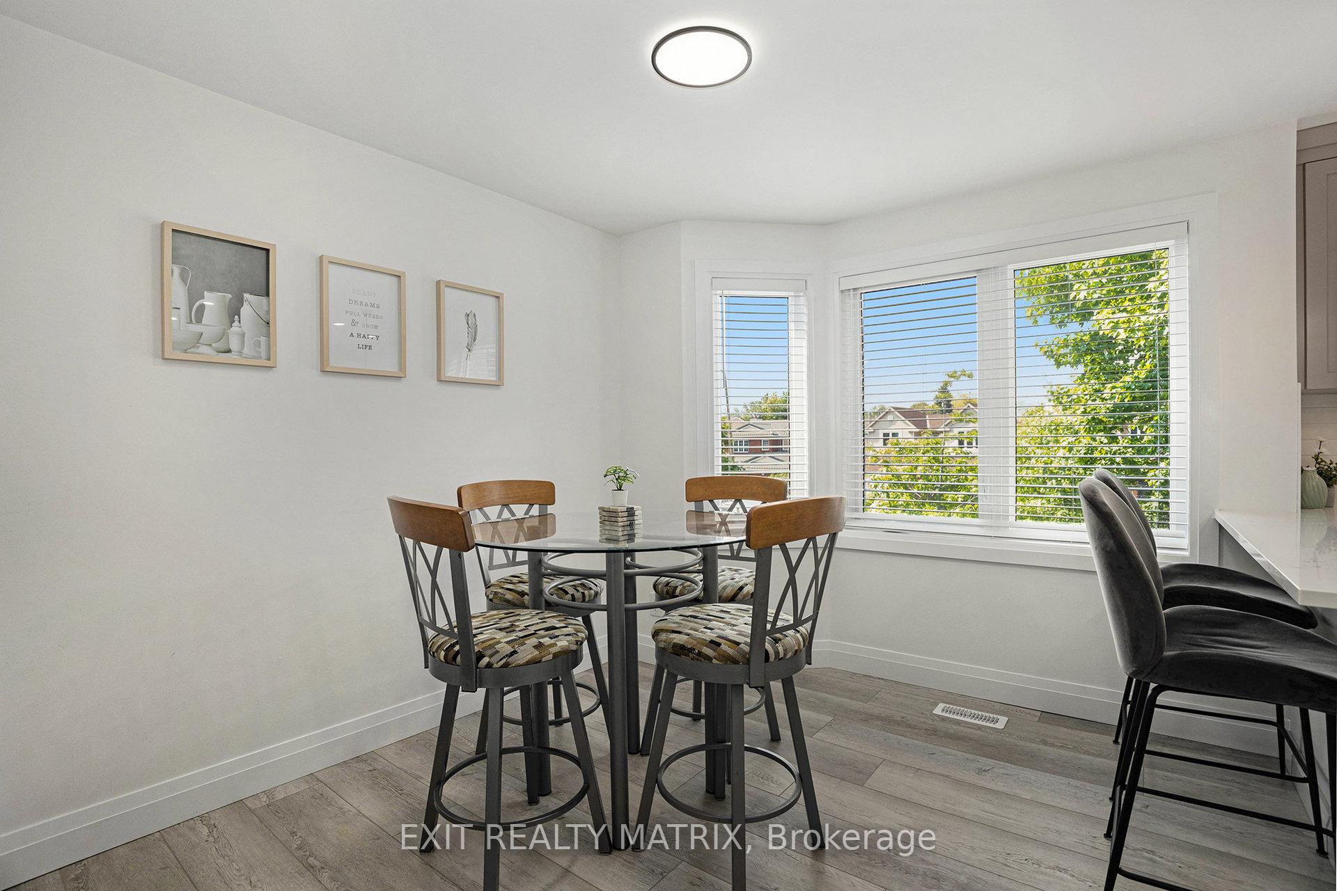 Photo 22 of 23 Weybridge Drive, Ottawa, Barrhaven - Cedargrove/Fraserdale — HOMEH