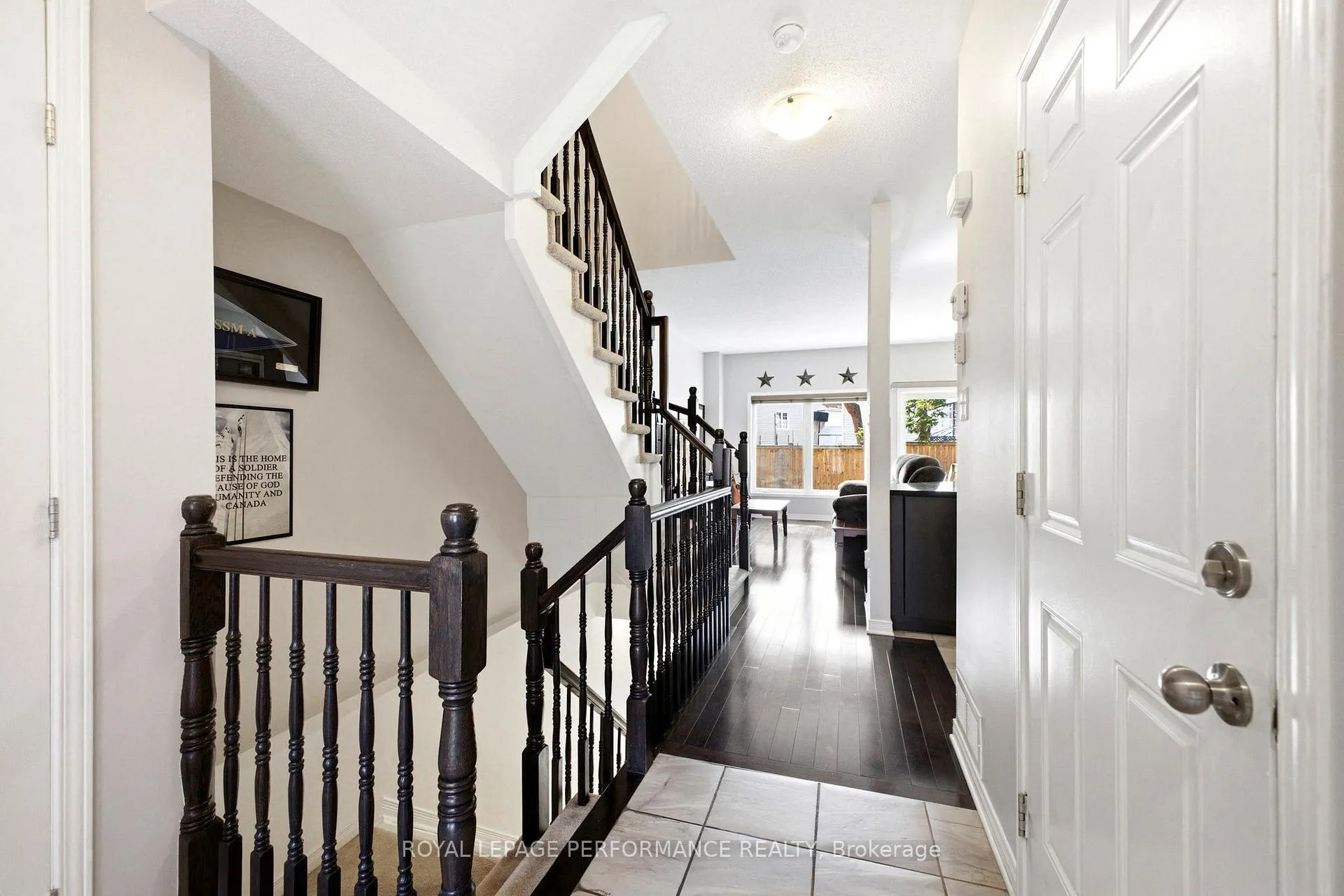 Photo 5 of 15 Dundalk Private, Ottawa, Barrhaven - Stonebridge — HOMEH