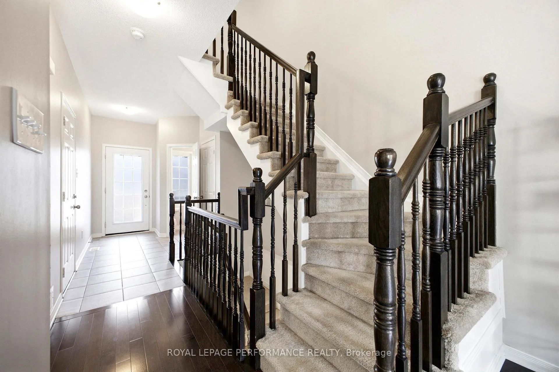 Photo 6 of 15 Dundalk Private, Ottawa, Barrhaven - Stonebridge — HOMEH