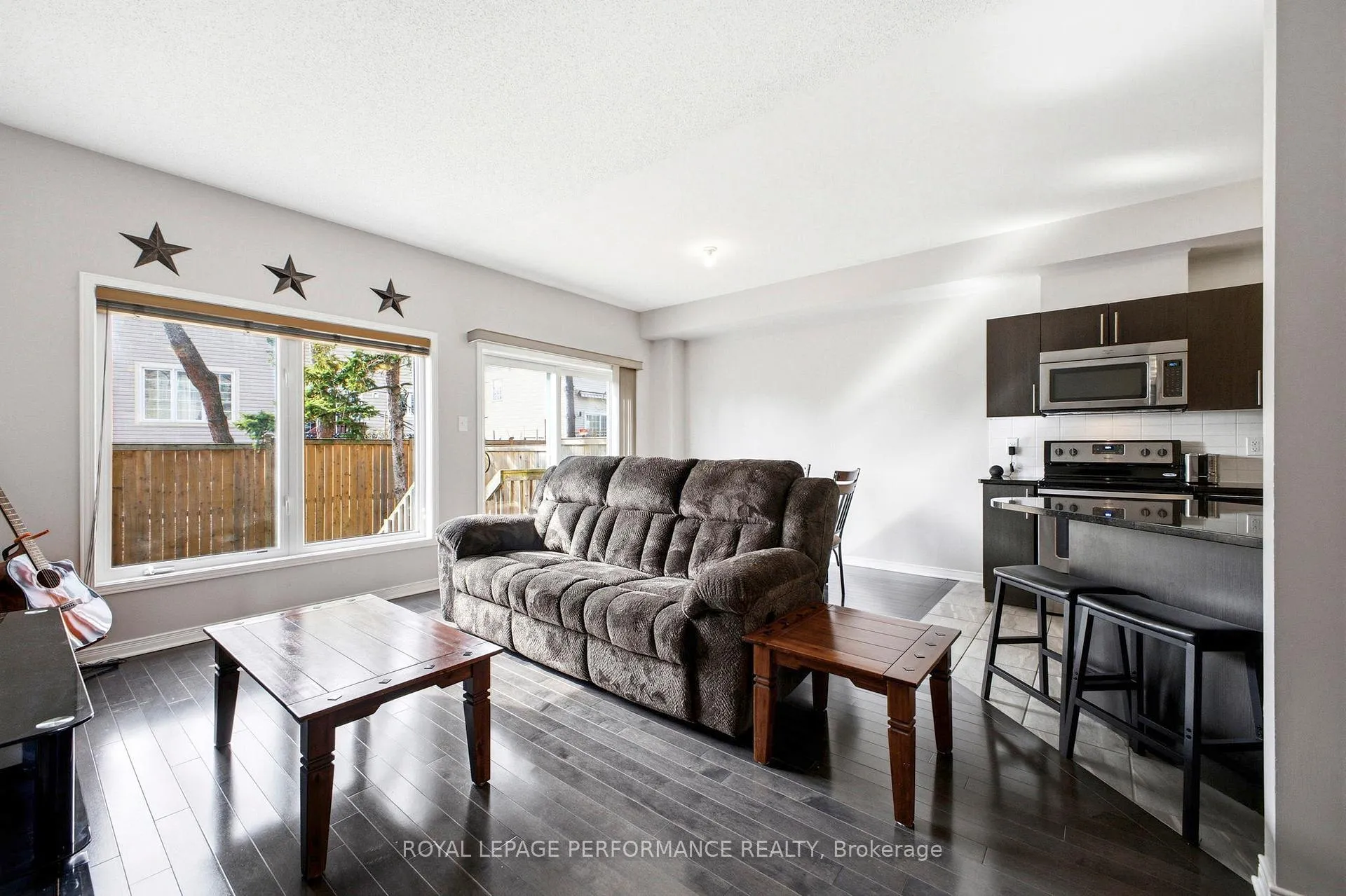 Photo 12 of 15 Dundalk Private, Ottawa, Barrhaven - Stonebridge — HOMEH