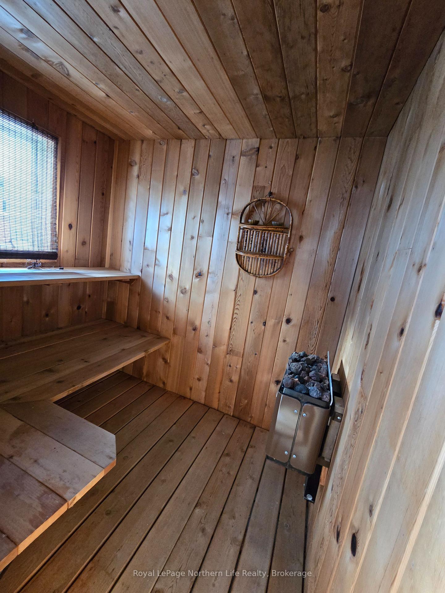 Photo 34 of 251 Lawlor Street, Temiskaming Shores, Haileybury — HOMEH
