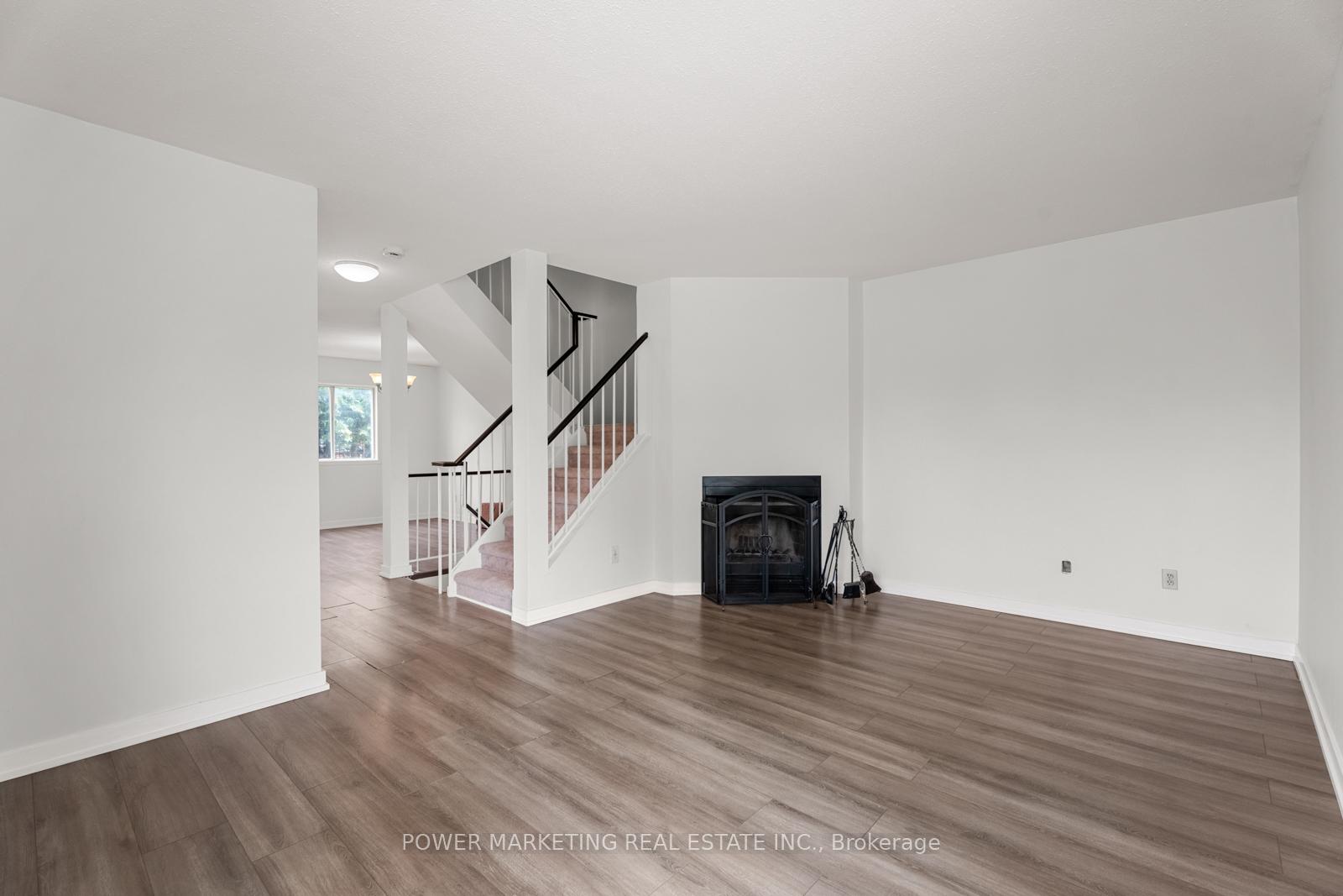 Photo 10 of 1631 Saxony Crescent, Ottawa, Pineview — HOMEH