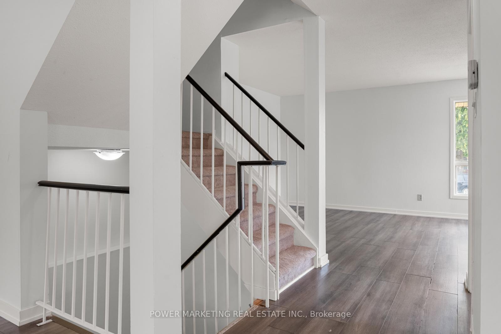 Photo 18 of 1631 Saxony Crescent, Ottawa, Pineview — HOMEH