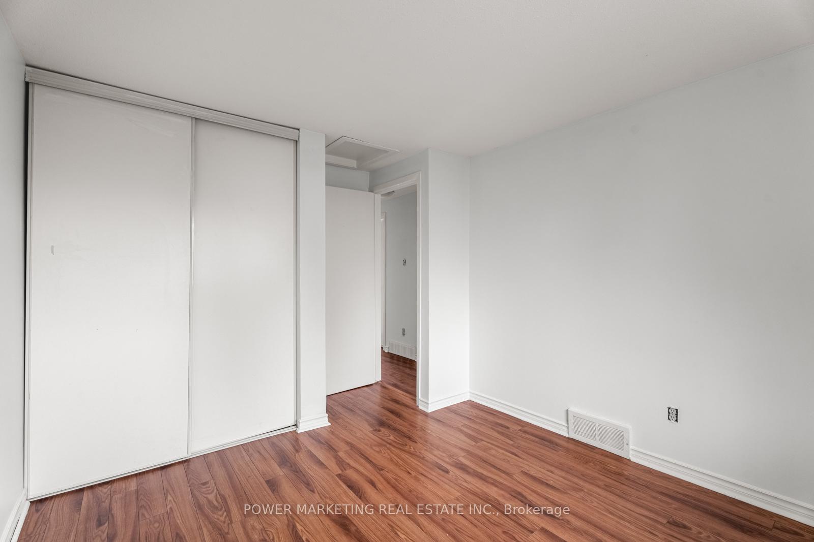 Photo 26 of 1631 Saxony Crescent, Ottawa, Pineview — HOMEH