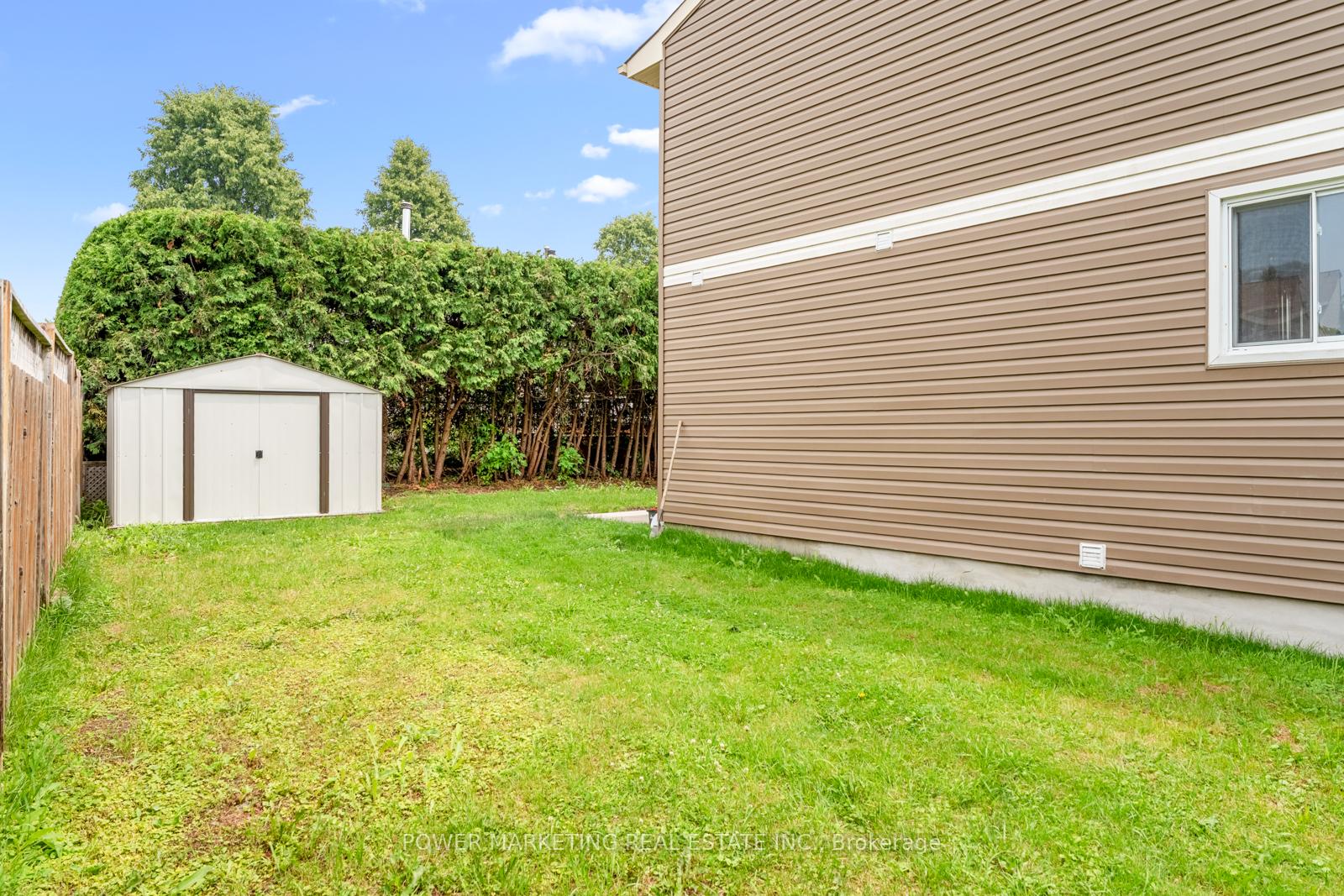 Photo 30 of 1631 Saxony Crescent, Ottawa, Pineview — HOMEH