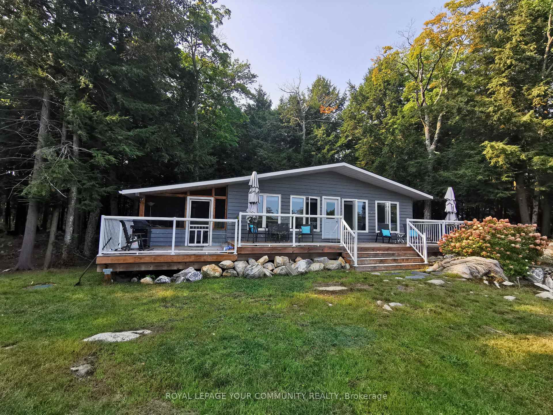 Photo 7 of 184 Healey Lake, The Archipelago, Archipelago North — HOMEH