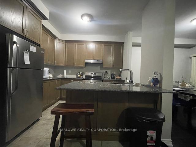 Photo 3 of 68 Thornbush Boulevard, Brampton, Northwest Brampton — HOMEH
