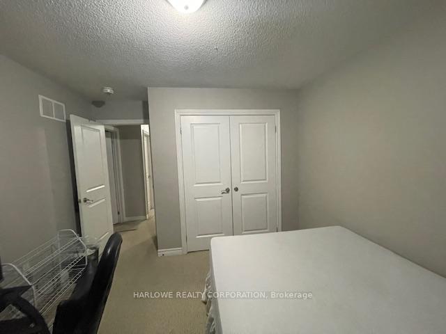 Photo 17 of 68 Thornbush Boulevard, Brampton, Northwest Brampton — HOMEH