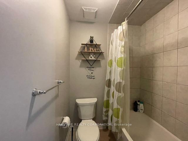Photo 26 of 68 Thornbush Boulevard, Brampton, Northwest Brampton — HOMEH