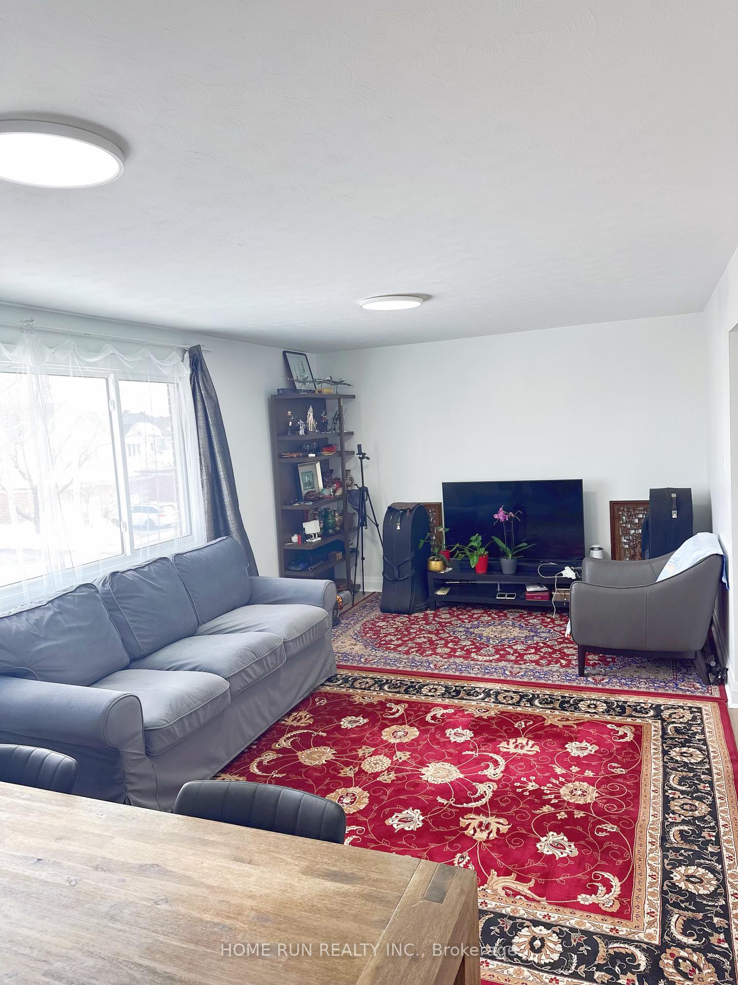 Photo 5 of Unit 1, 1158 Clyde Avenue, Ottawa, Copeland Park — HOMEH