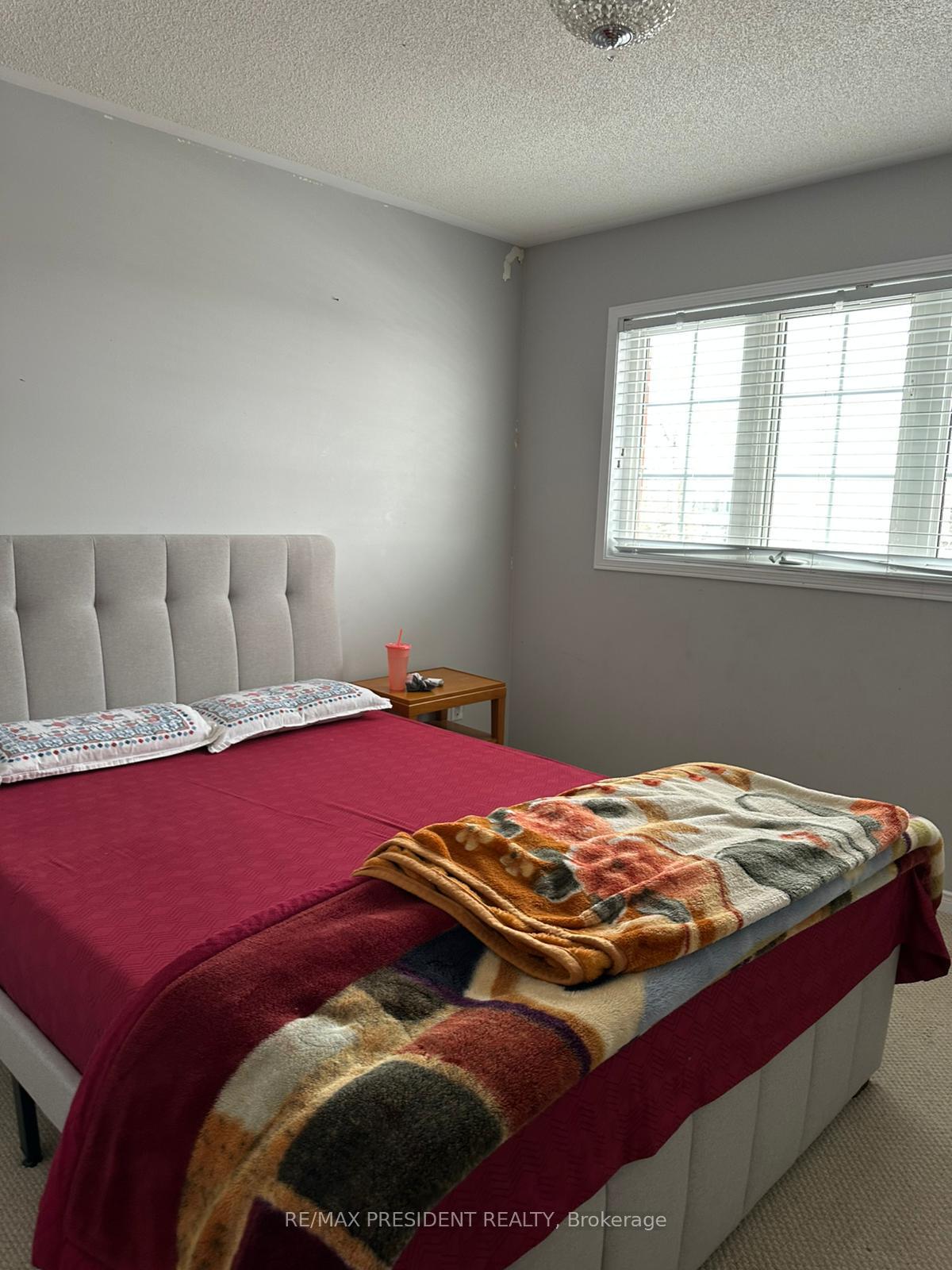 Photo 13 of 70 Mccrimmon Drive, Brampton, Fletcher's Meadow — HOMEH