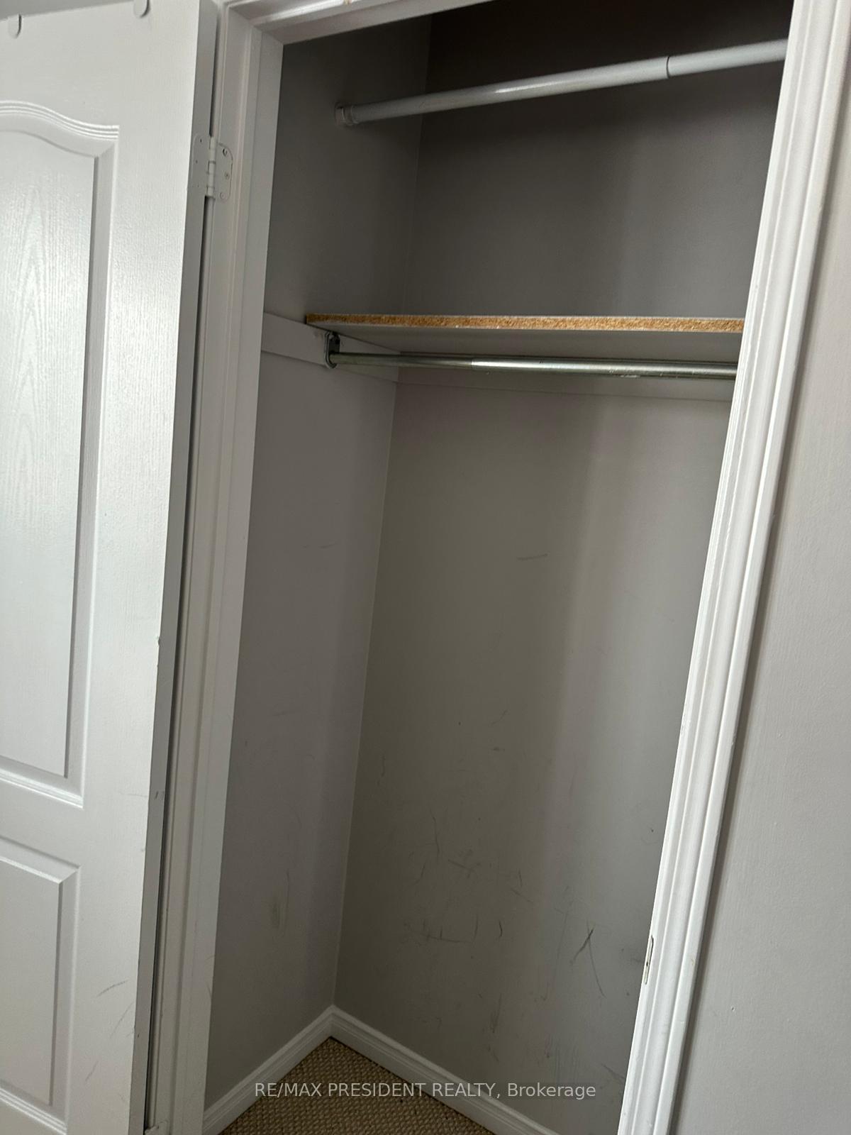 Photo 15 of 70 Mccrimmon Drive, Brampton, Fletcher's Meadow — HOMEH