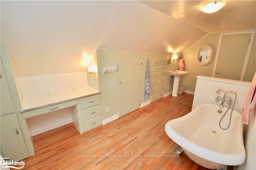 Photo 17 of Unit A, 1743 Highway 518, Kearney — HOMEH