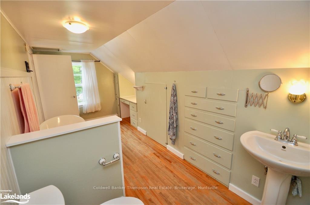 Photo 19 of Unit A, 1743 Highway 518, Kearney — HOMEH