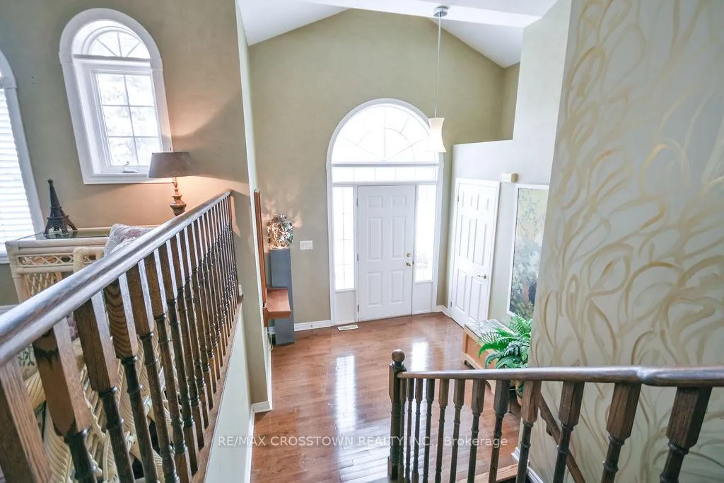 Photo 8 of 25 Cunningham Drive, Essa, Thornton — HOMEH
