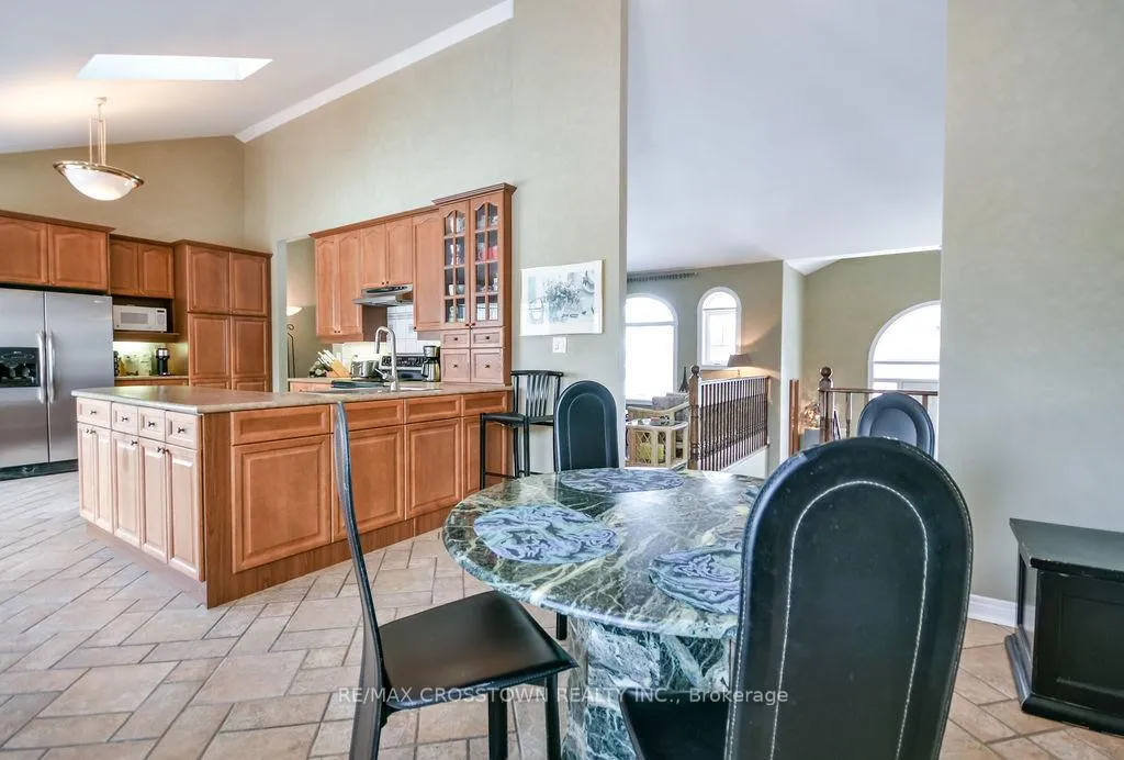 Photo 15 of 25 Cunningham Drive, Essa, Thornton — HOMEH