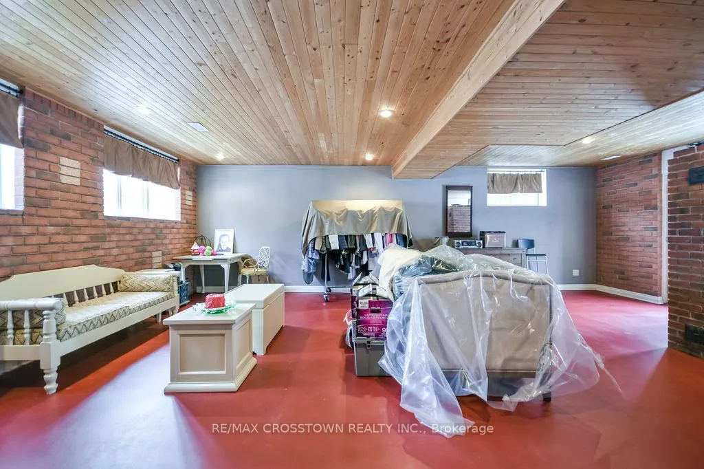 Photo 28 of 25 Cunningham Drive, Essa, Thornton — HOMEH