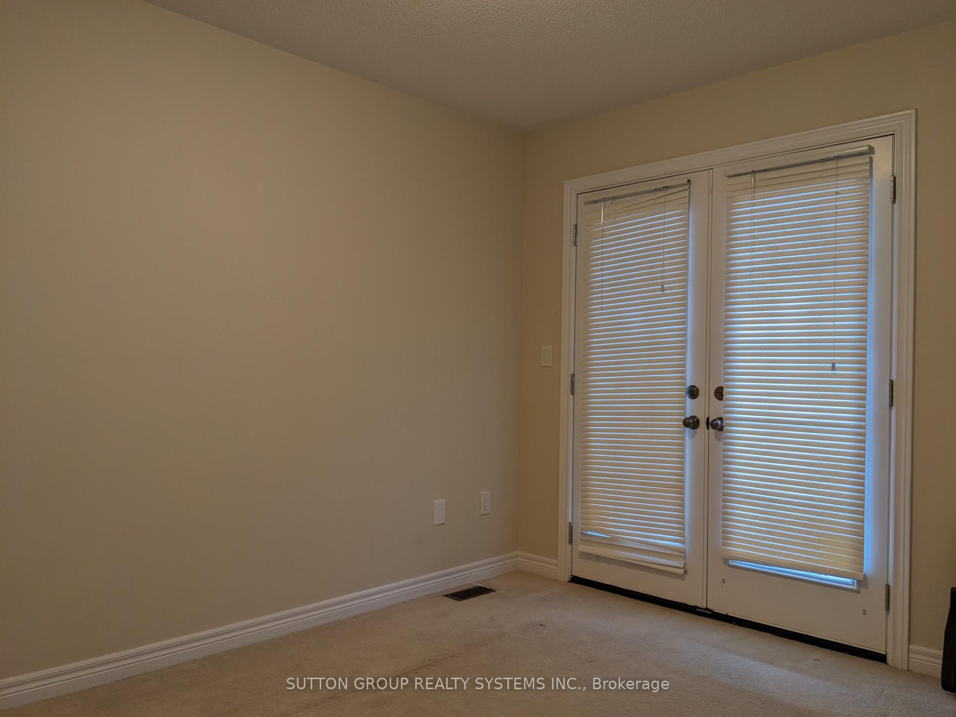 Photo 12 of 18 Lackington Street, Brampton, Credit Valley — HOMEH