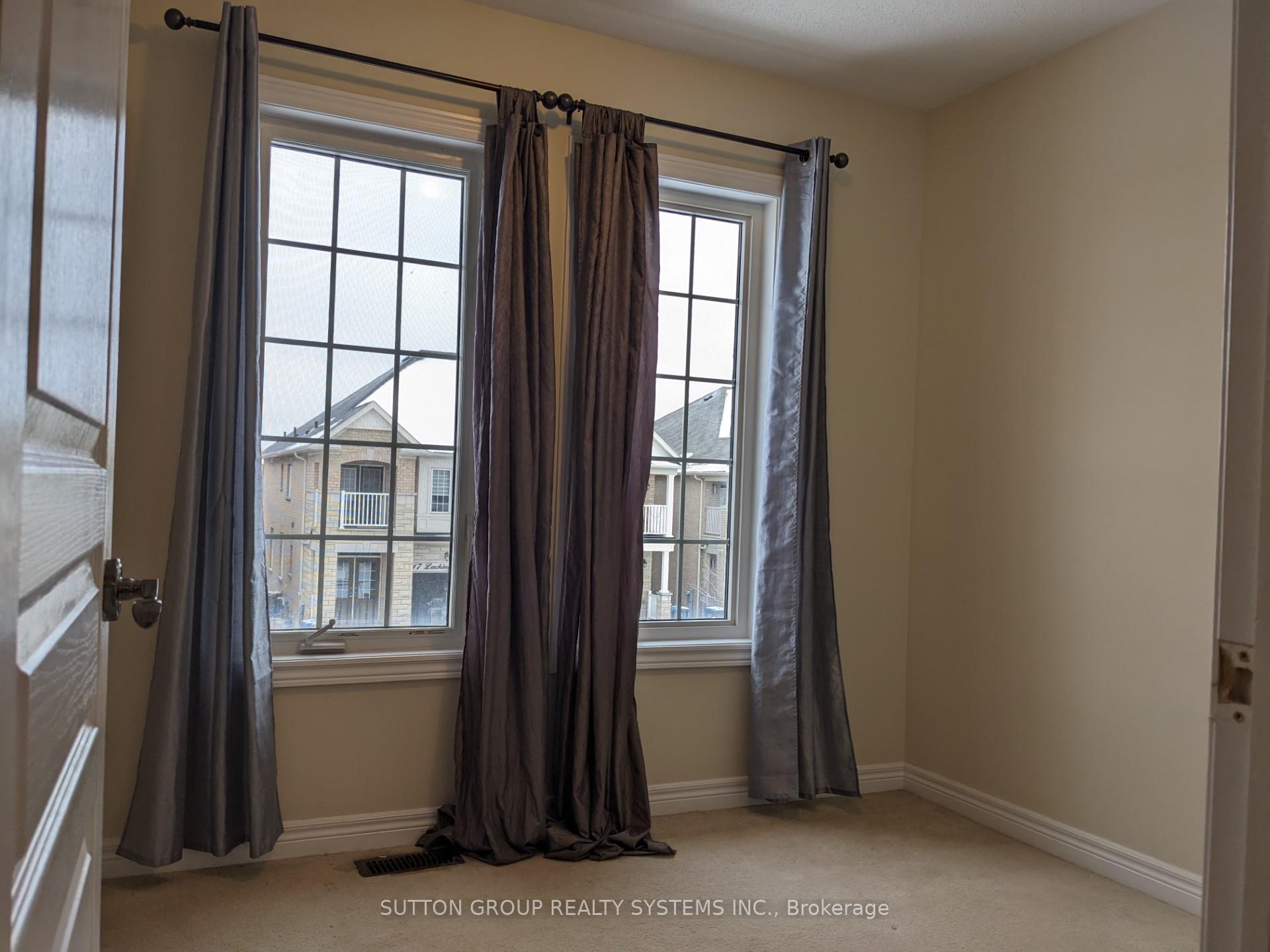 Photo 14 of 18 Lackington Street, Brampton, Credit Valley — HOMEH