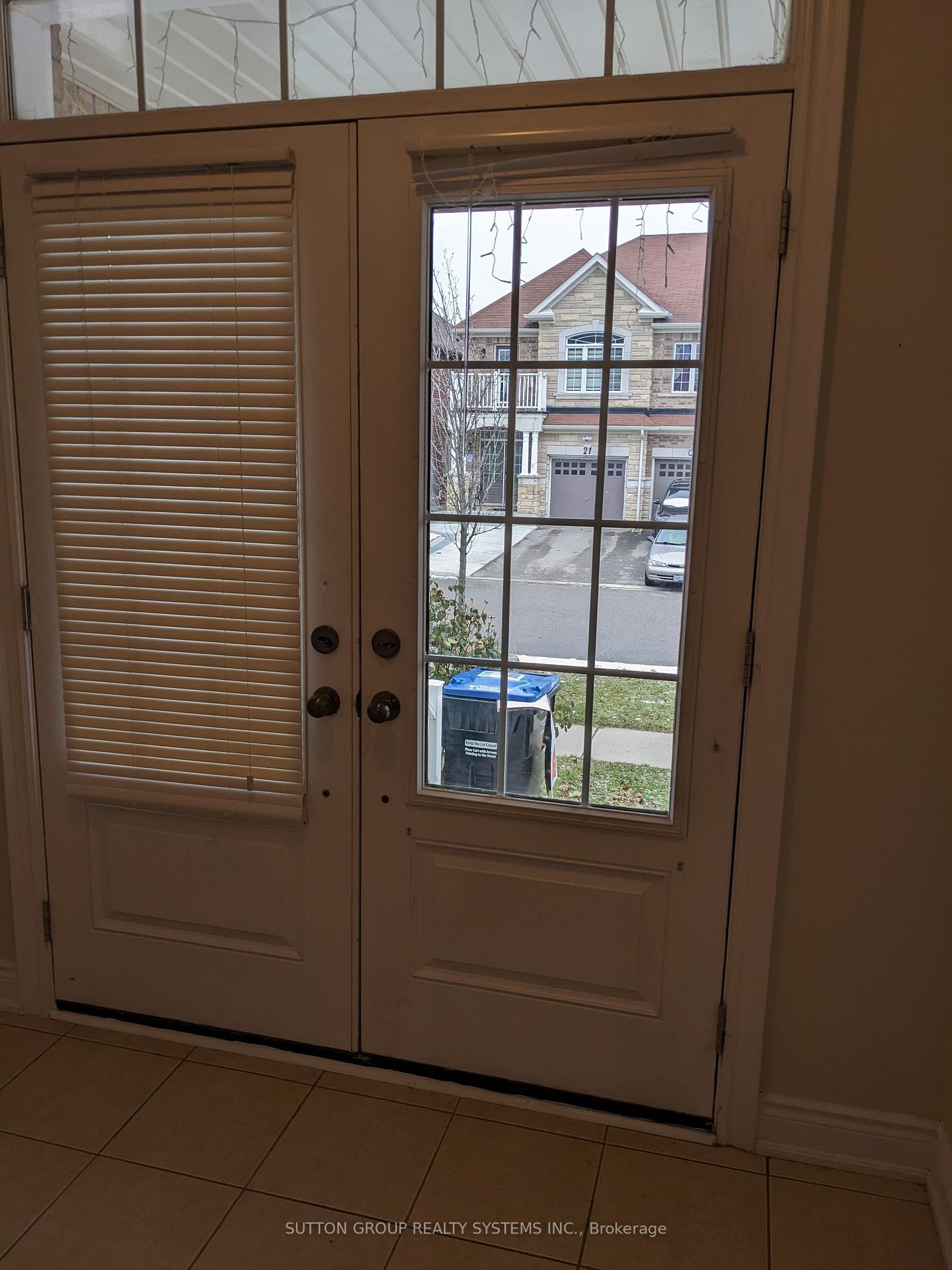Photo 24 of 18 Lackington Street, Brampton, Credit Valley — HOMEH