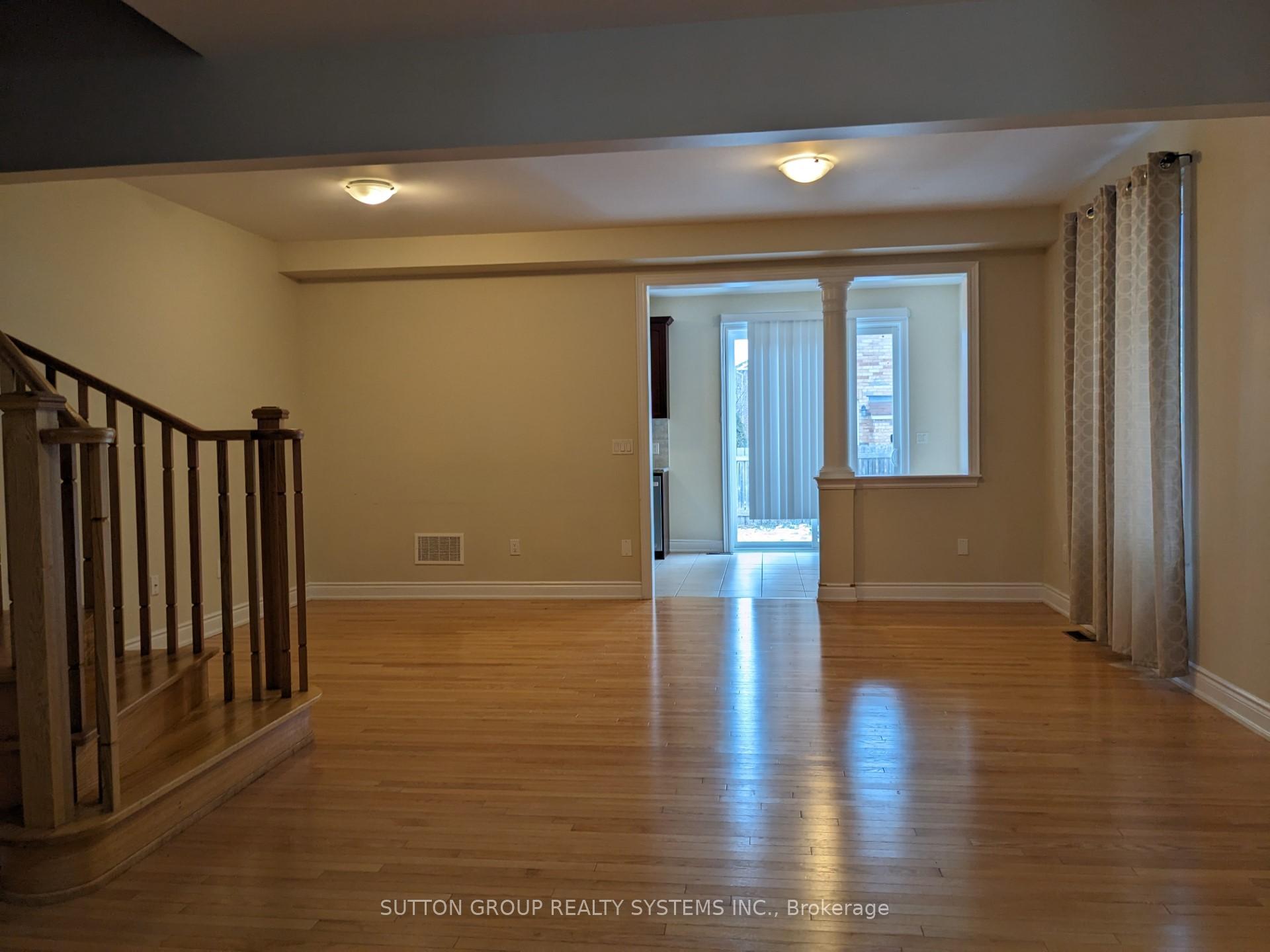 Photo 30 of 18 Lackington Street, Brampton, Credit Valley — HOMEH