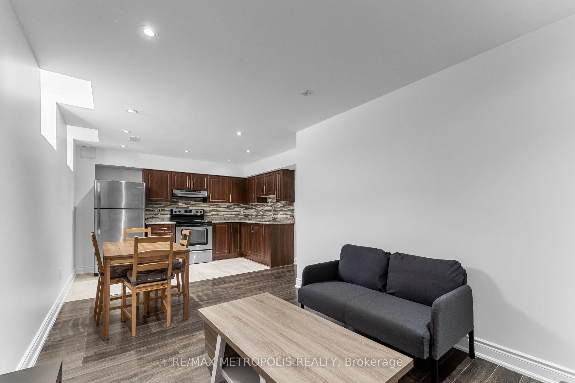 Photo 3 of Unit BSMT, 15 Tribune Drive, Brampton, Northwest Brampton — HOMEH