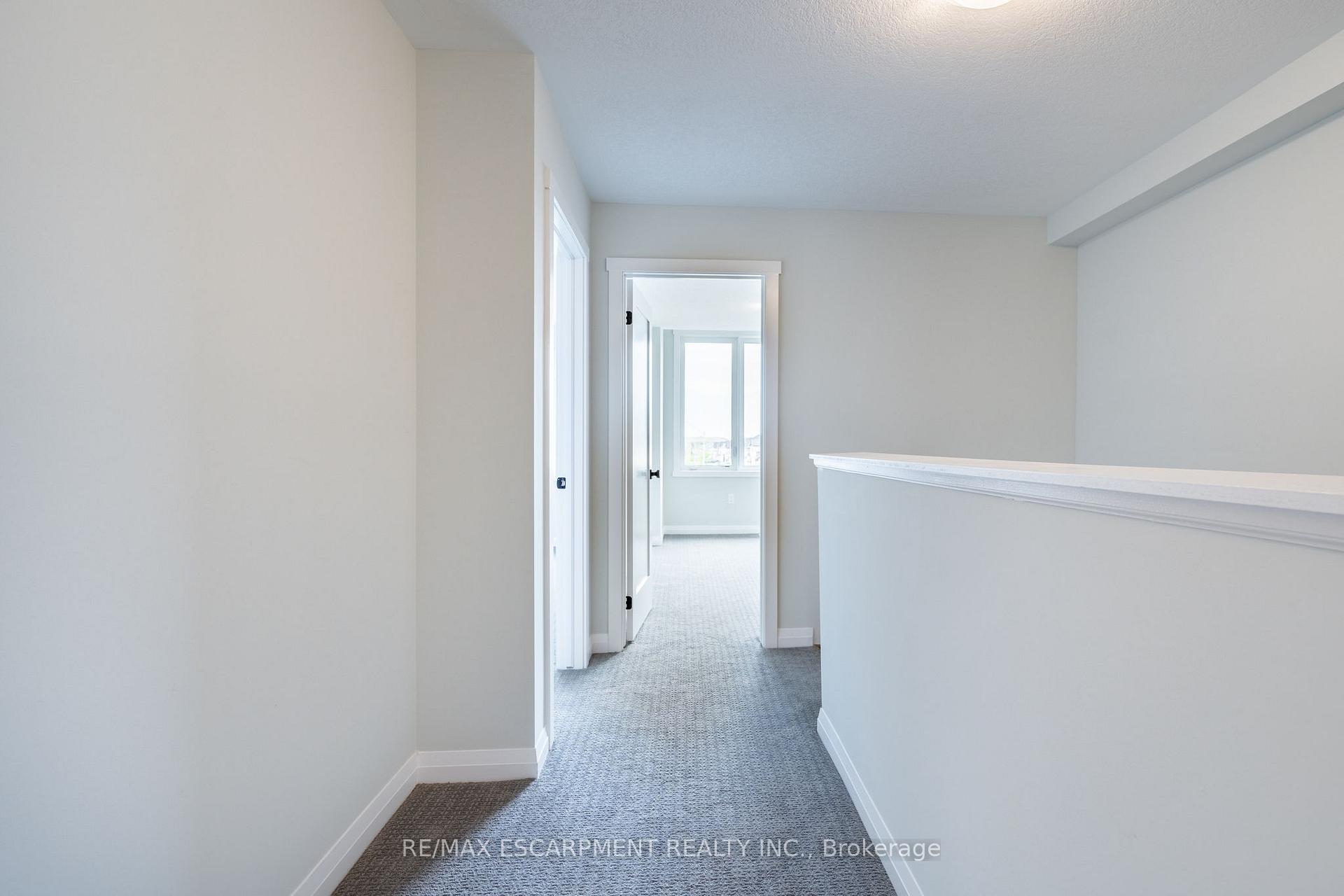 Photo 19 of 189 Lormont Boulevard, Hamilton, Stoney Creek Mountain — HOMEH