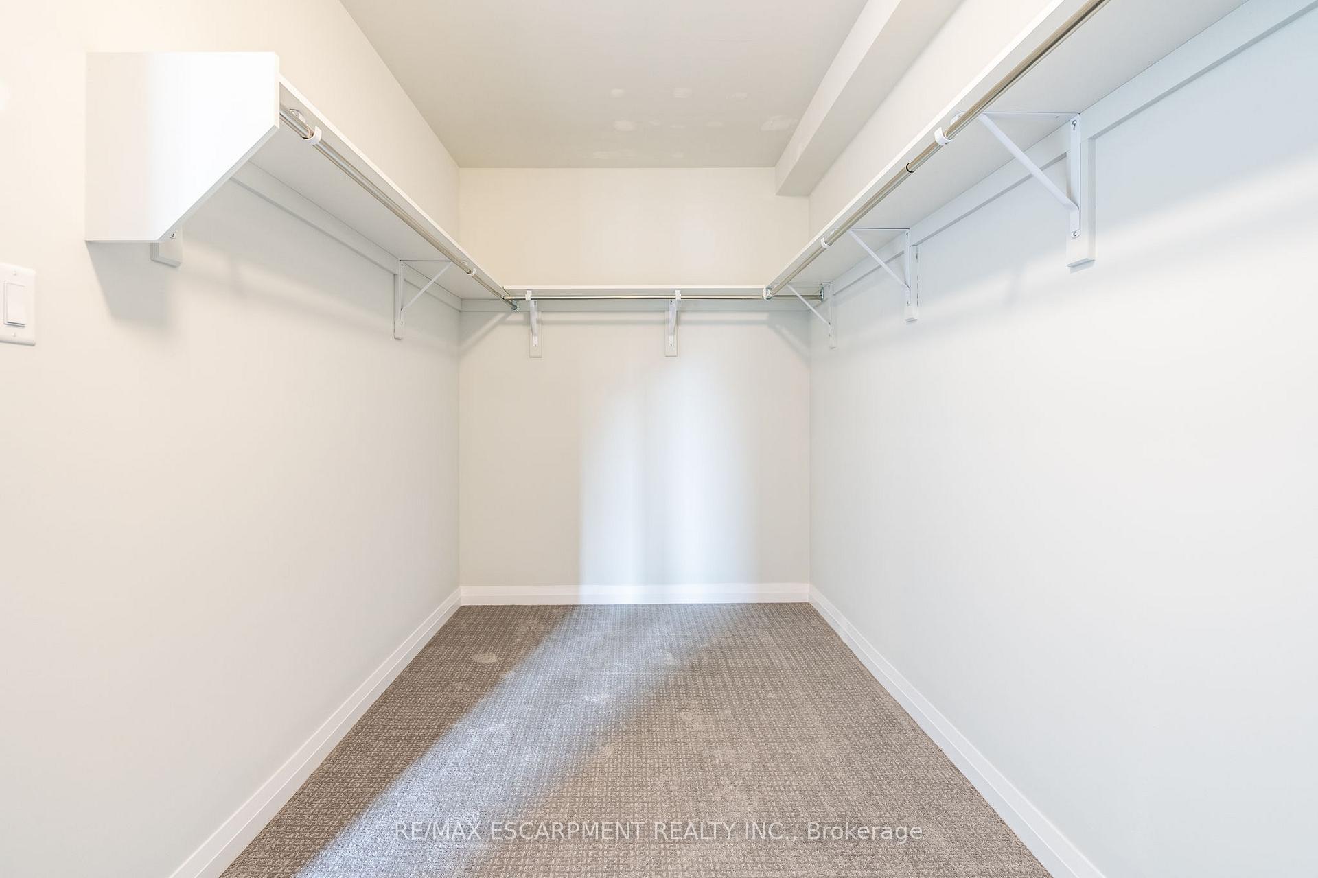 Photo 36 of 189 Lormont Boulevard, Hamilton, Stoney Creek Mountain — HOMEH