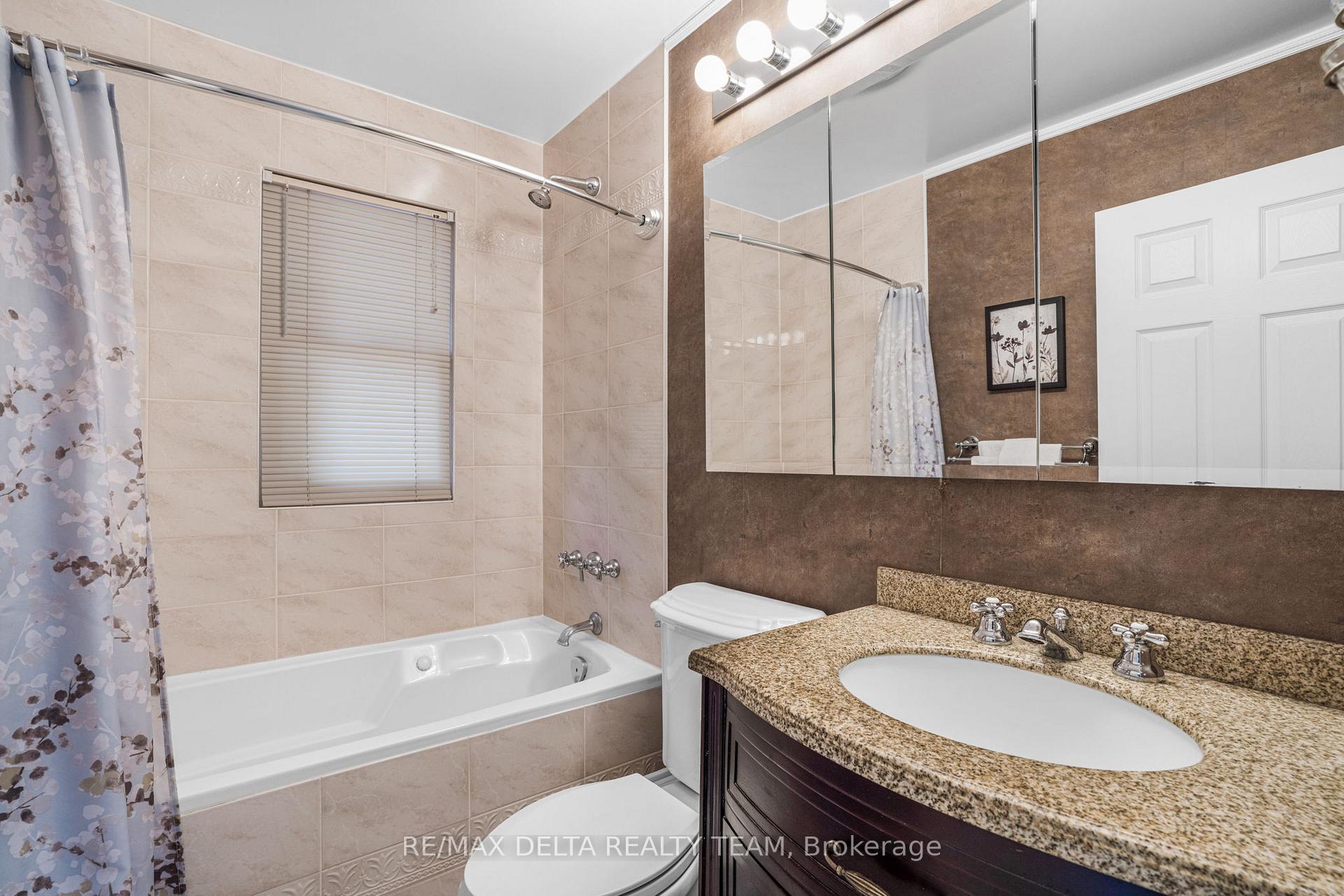 Photo 12 of 237 Crerar Avenue, Ottawa, Carlington — HOMEH