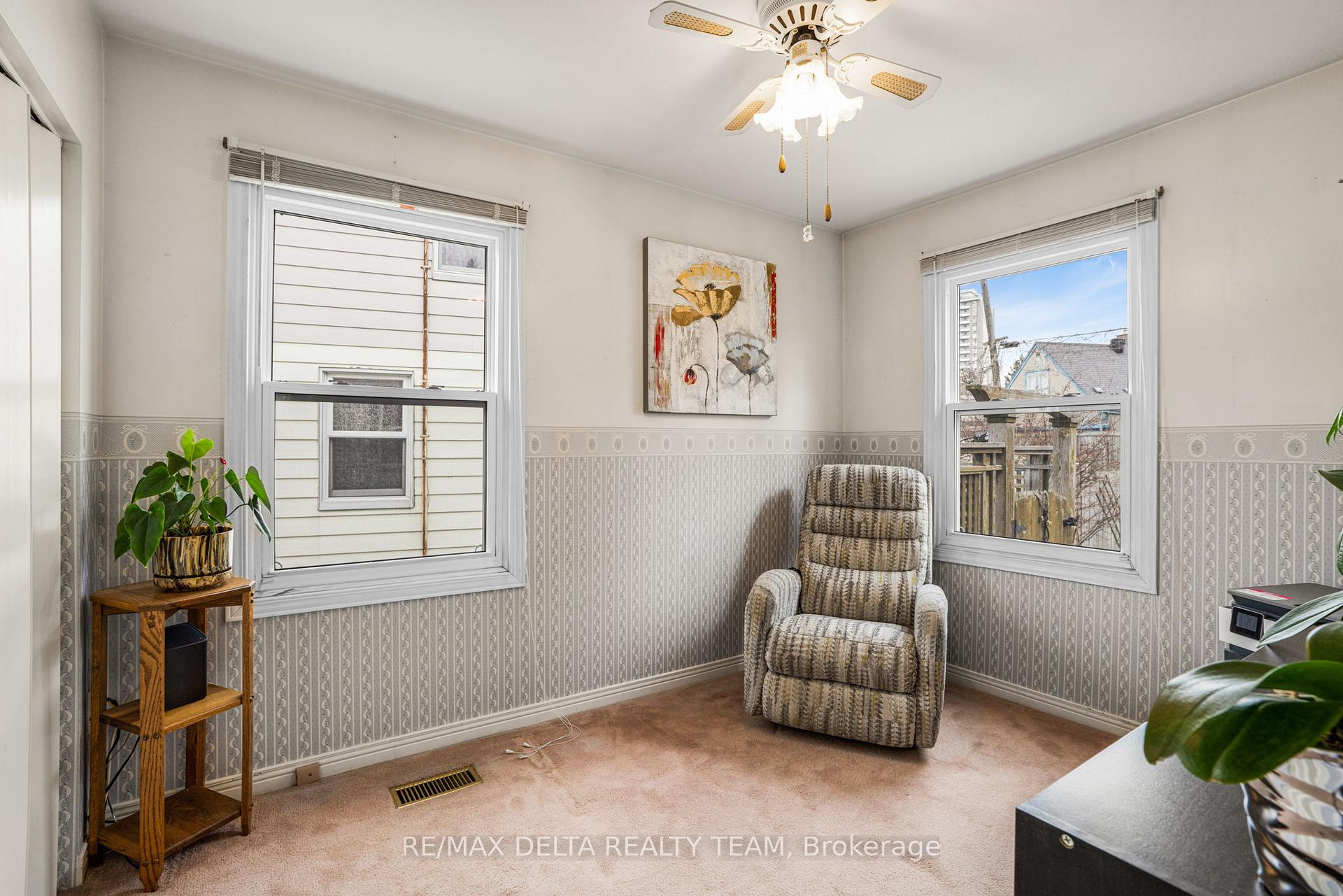 Photo 11 of 237 Crerar Avenue, Ottawa, Carlington — HOMEH