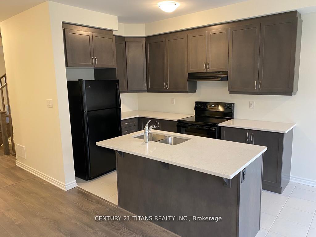 Photo 7 of 11 Boat Street, Brampton, Northwest Brampton — HOMEH