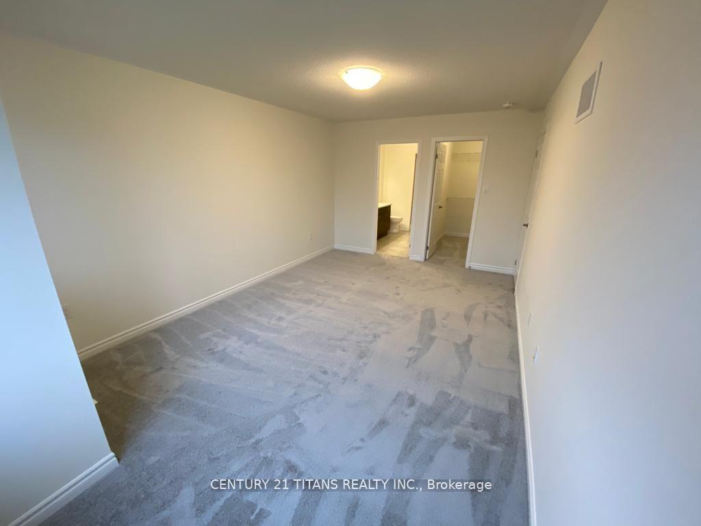 Photo 17 of 11 Boat Street, Brampton, Northwest Brampton — HOMEH