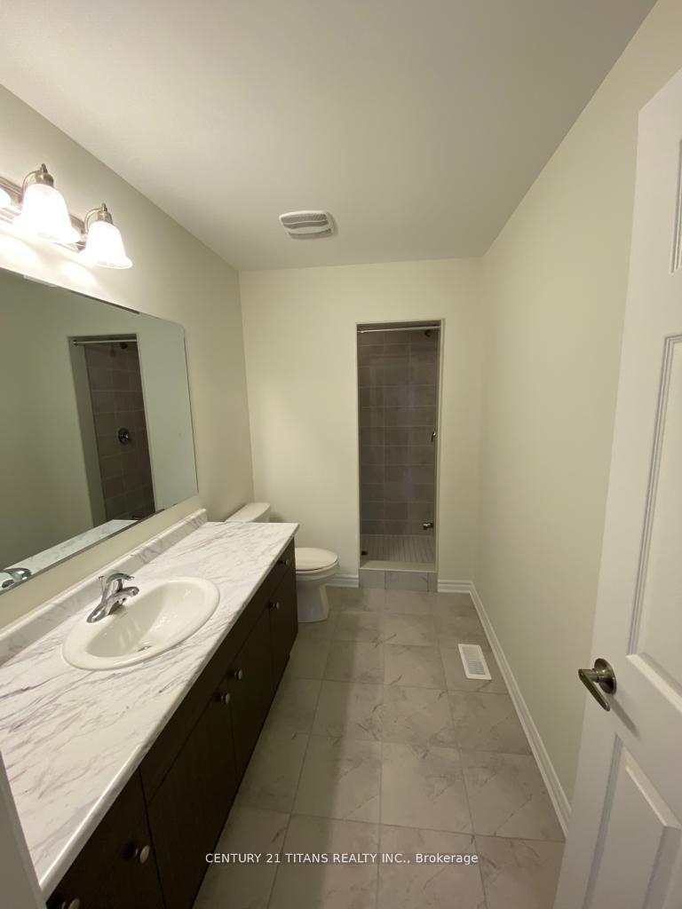 Photo 20 of 11 Boat Street, Brampton, Northwest Brampton — HOMEH