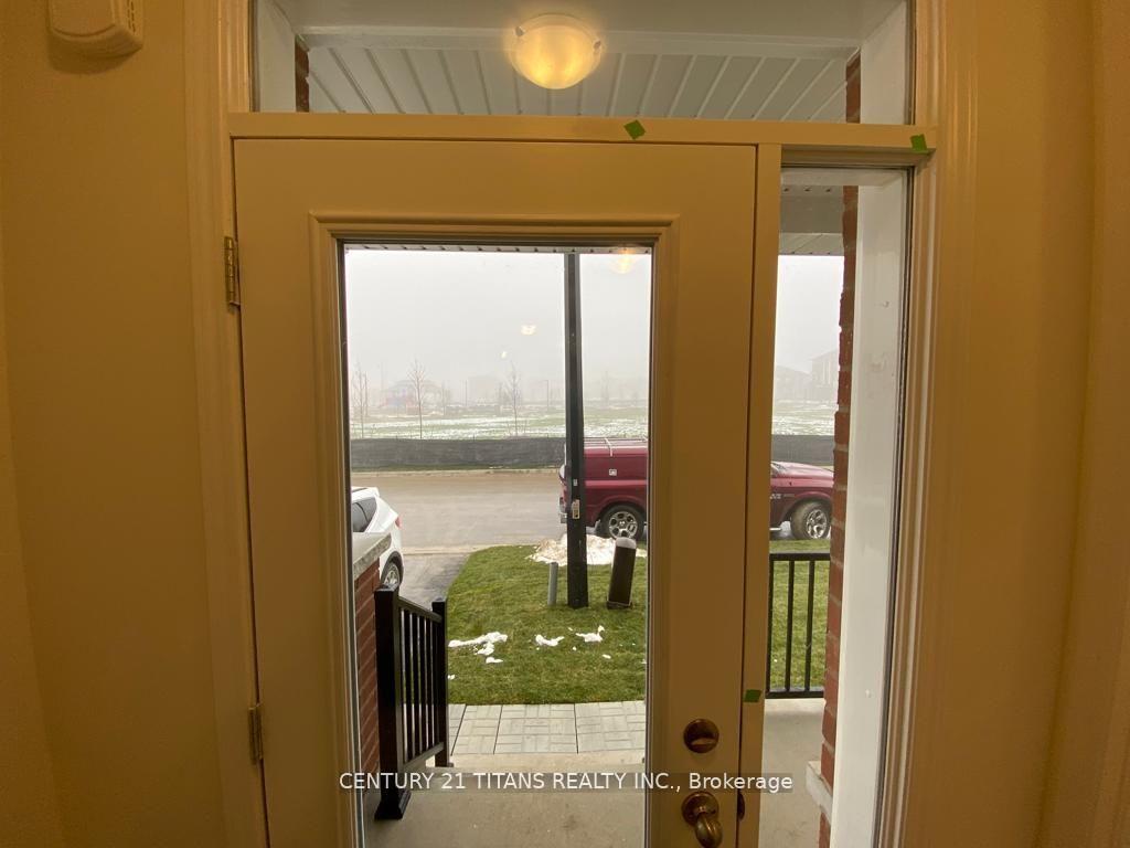 Photo 23 of 11 Boat Street, Brampton, Northwest Brampton — HOMEH