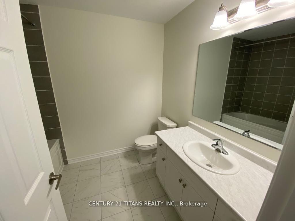 Photo 26 of 11 Boat Street, Brampton, Northwest Brampton — HOMEH