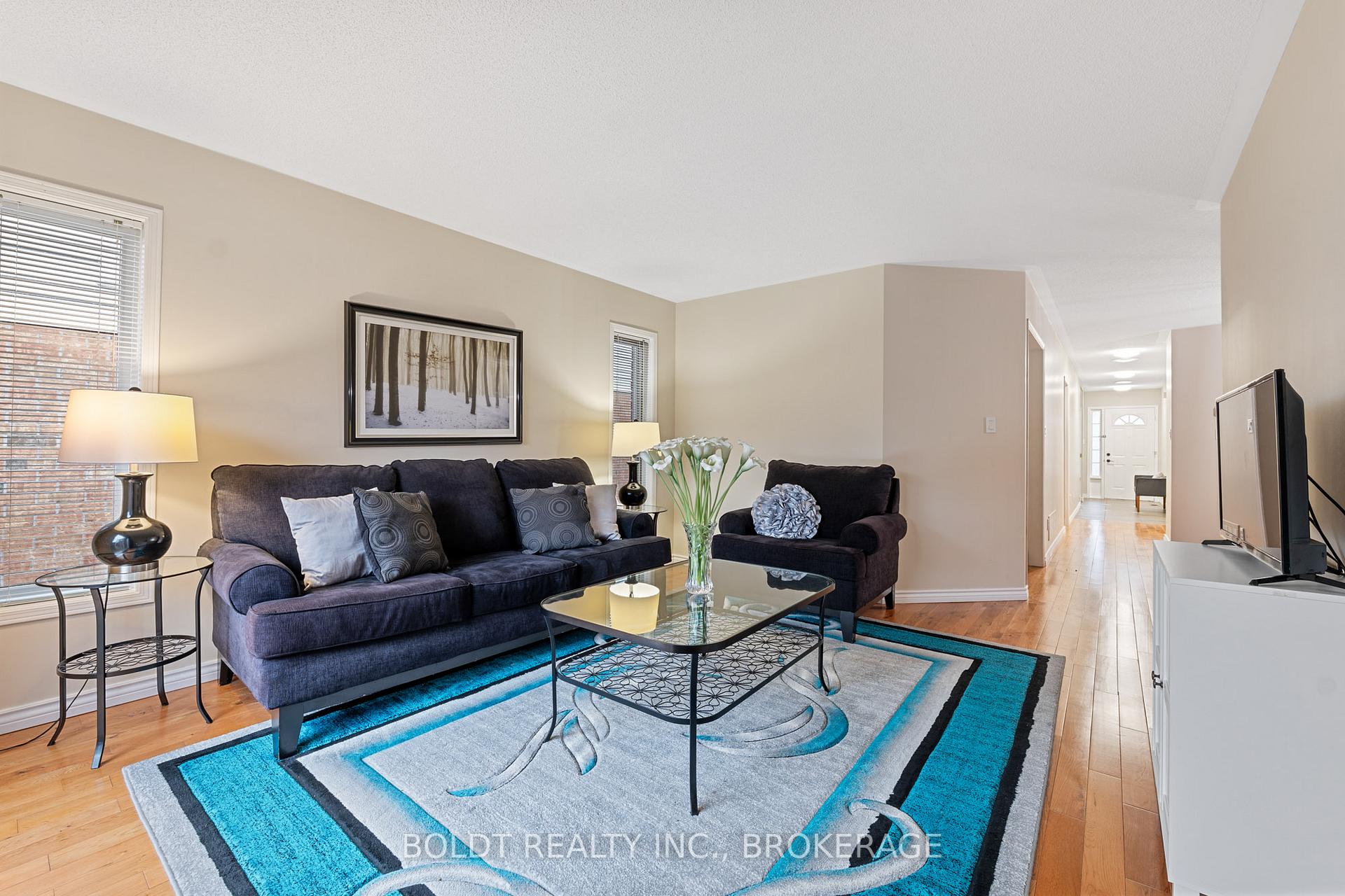 Photo 9 of 3 Jordan Court, St. Catharines, Lakeport — HOMEH