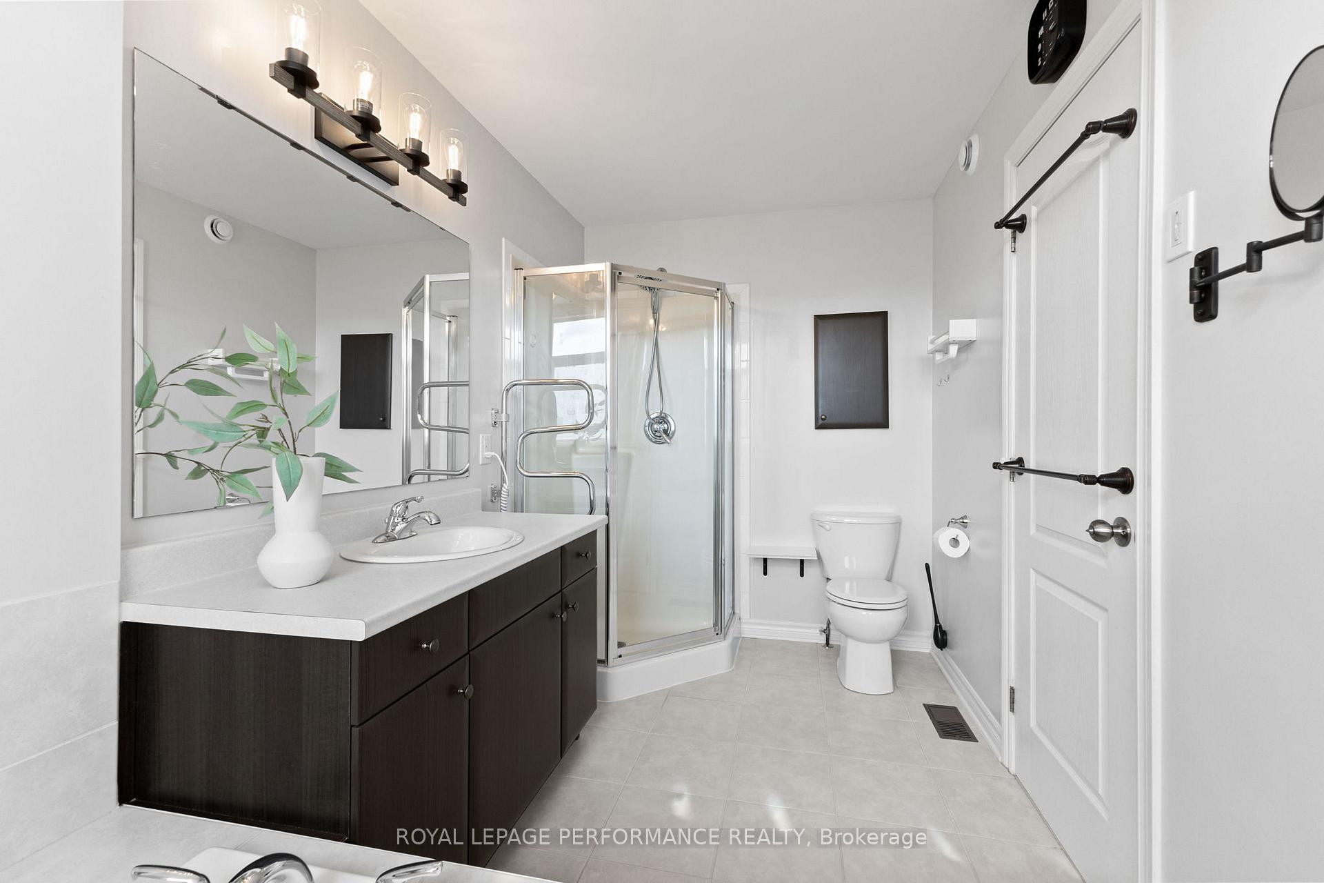 Photo 26 of 160 Mattingly Way, Ottawa, Riverside South/Gloucester Glen — HOMEH