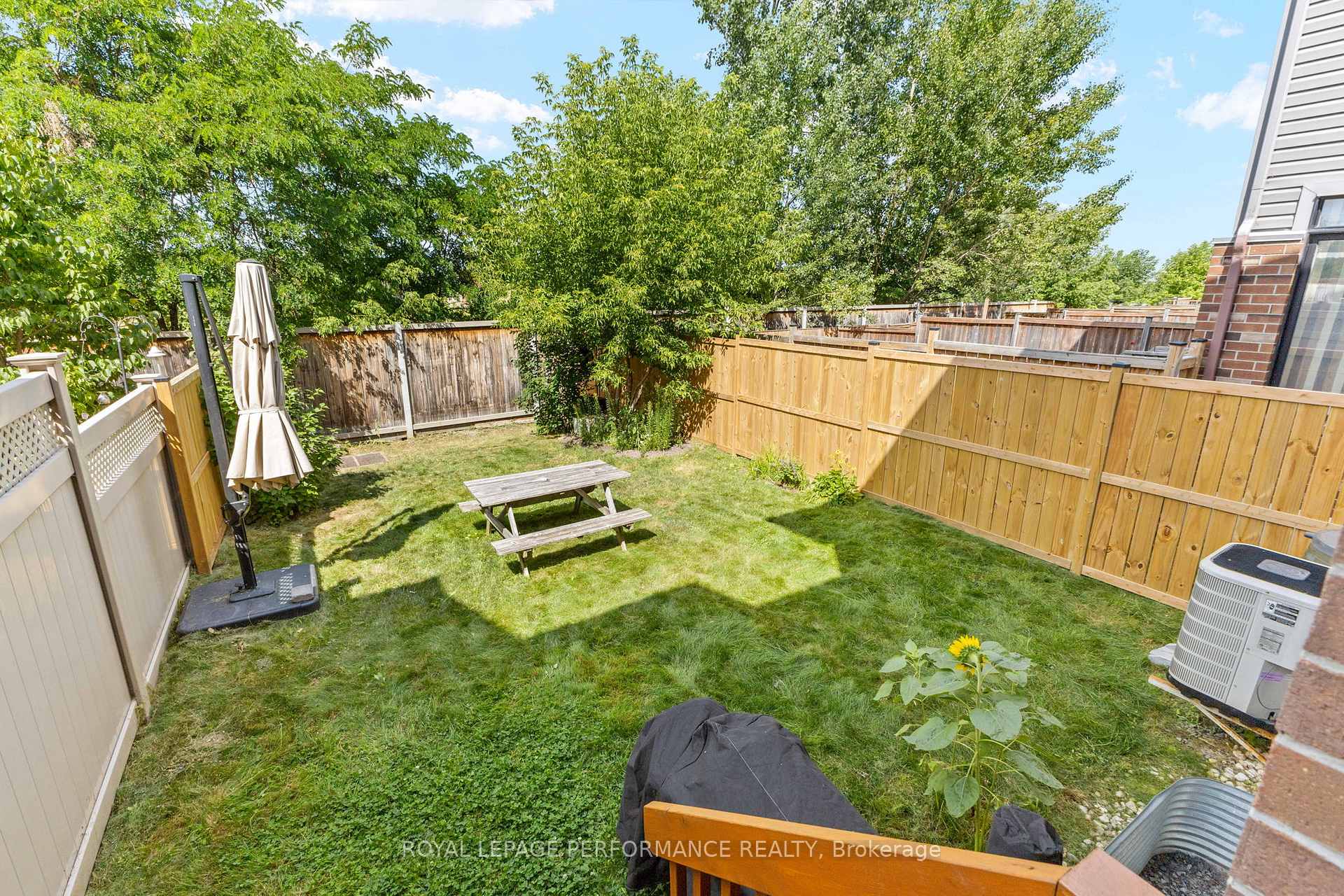 Photo 34 of 160 Mattingly Way, Ottawa, Riverside South/Gloucester Glen — HOMEH