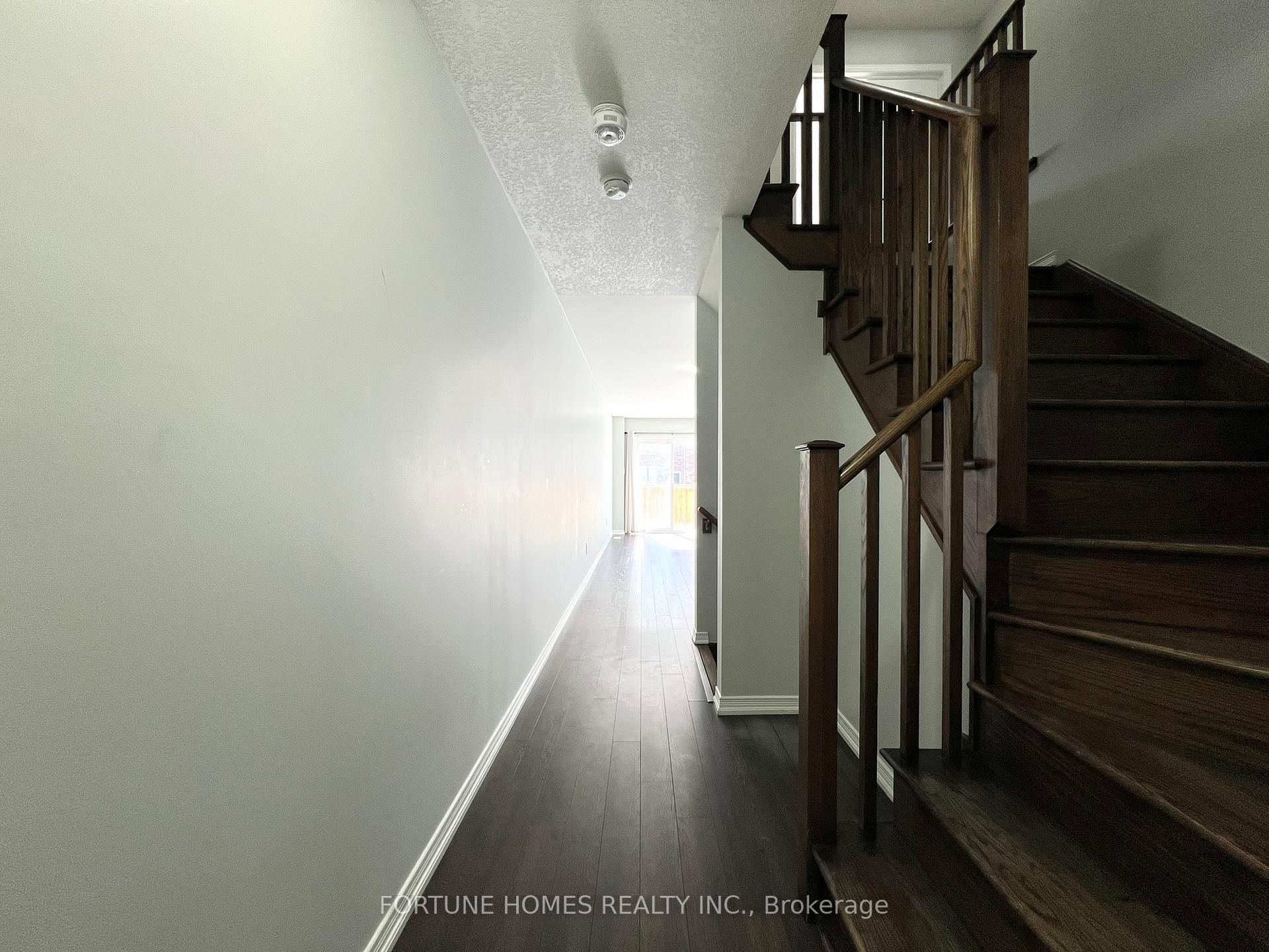 Photo 3 of 38 Hoover Road, Brampton, Northwest Brampton — HOMEH
