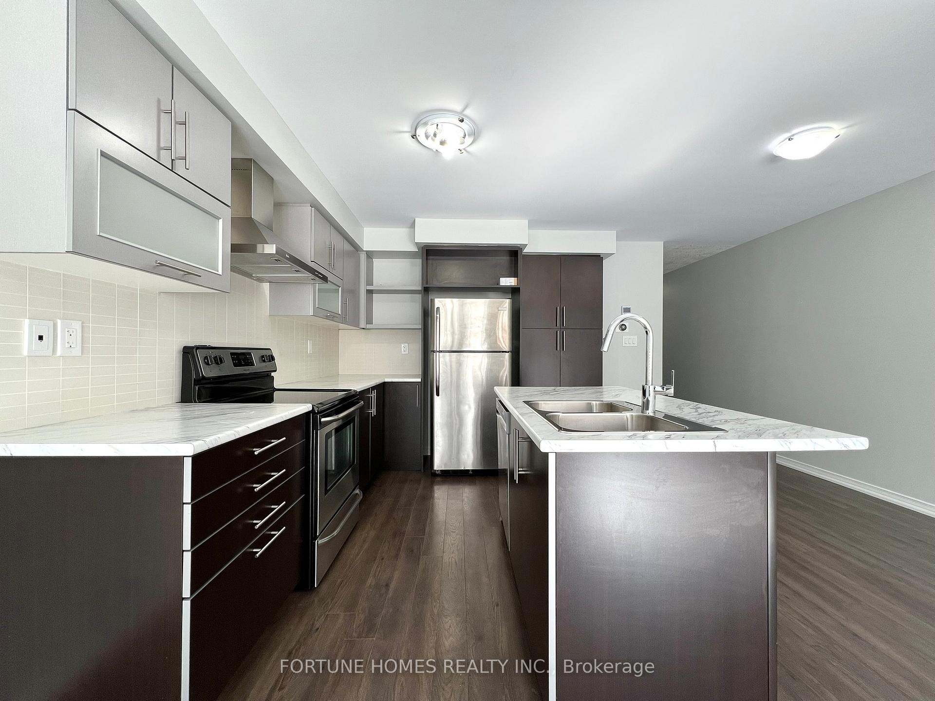 Photo 6 of 38 Hoover Road, Brampton, Northwest Brampton — HOMEH