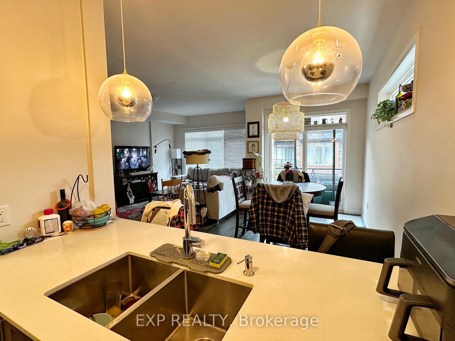 Photo 7 of Unit 98, 30 Time Square Boulevard, Hamilton, Rural Stoney Creek — HOMEH