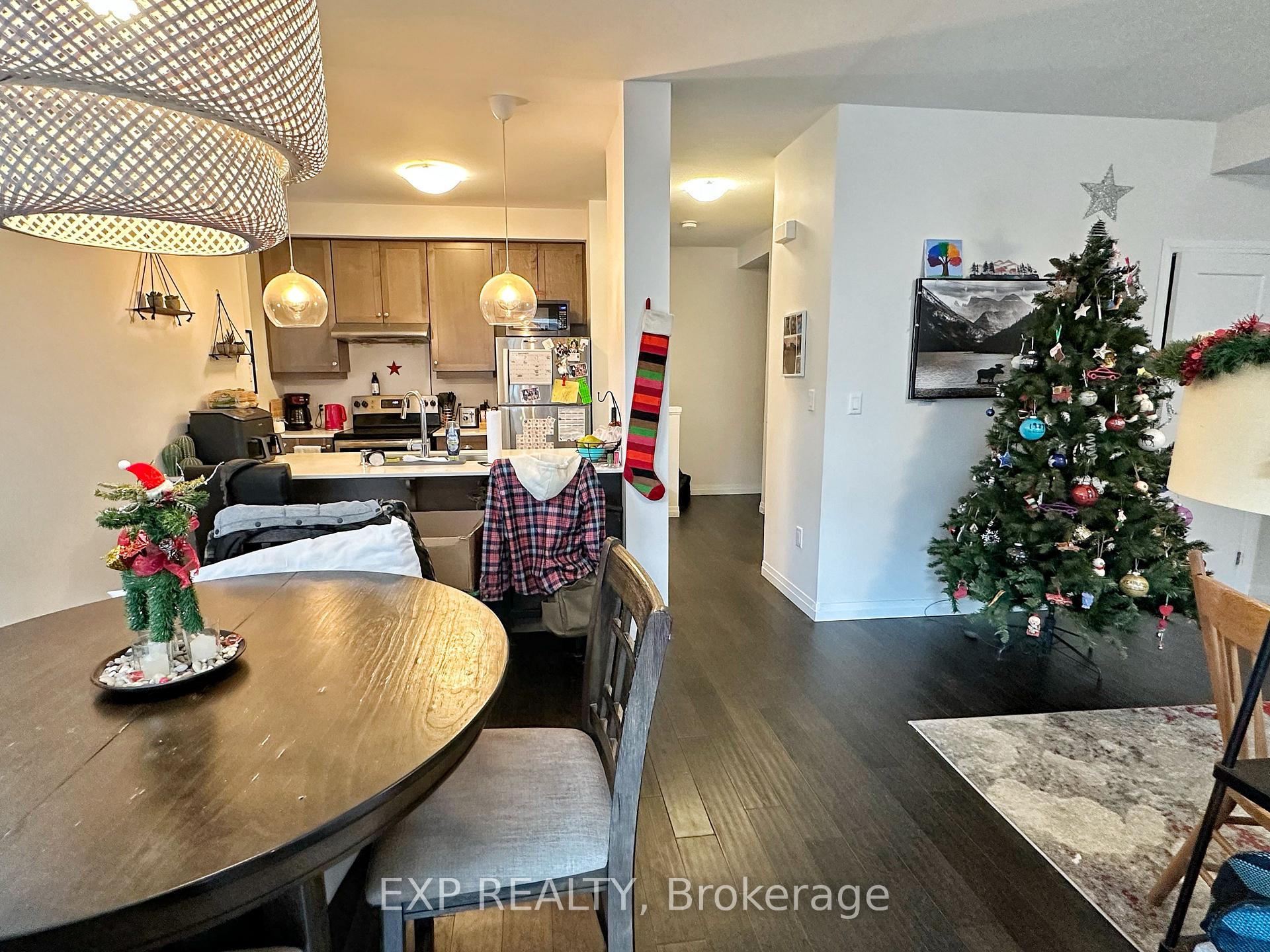 Photo 11 of Unit 98, 30 Time Square Boulevard, Hamilton, Rural Stoney Creek — HOMEH