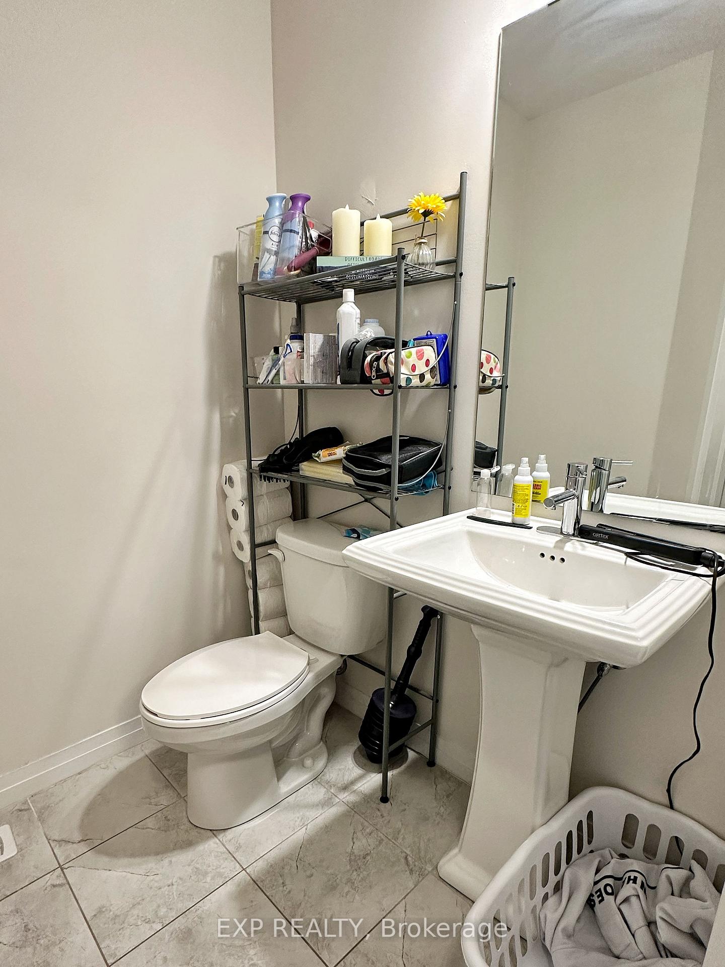 Photo 13 of Unit 98, 30 Time Square Boulevard, Hamilton, Rural Stoney Creek — HOMEH