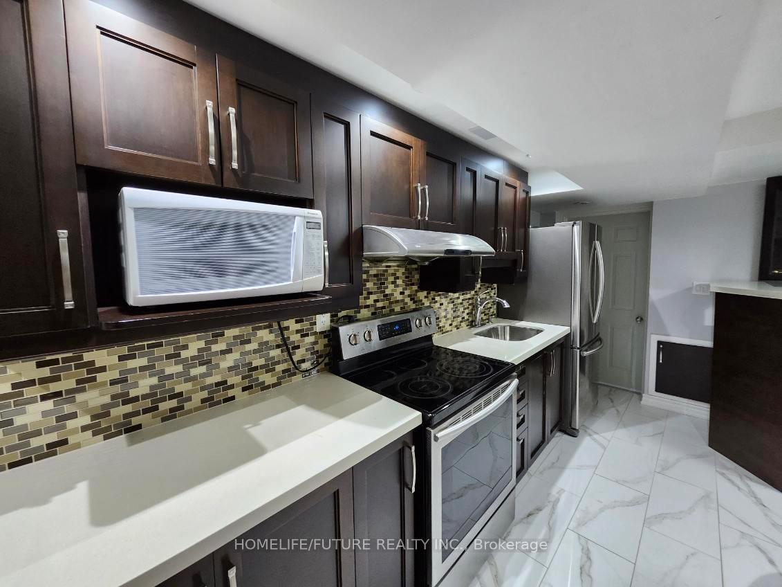 Photo 4 of Unit Bsmt, 55 Gabrielle Drive, Brampton, Fletcher's Meadow — HOMEH