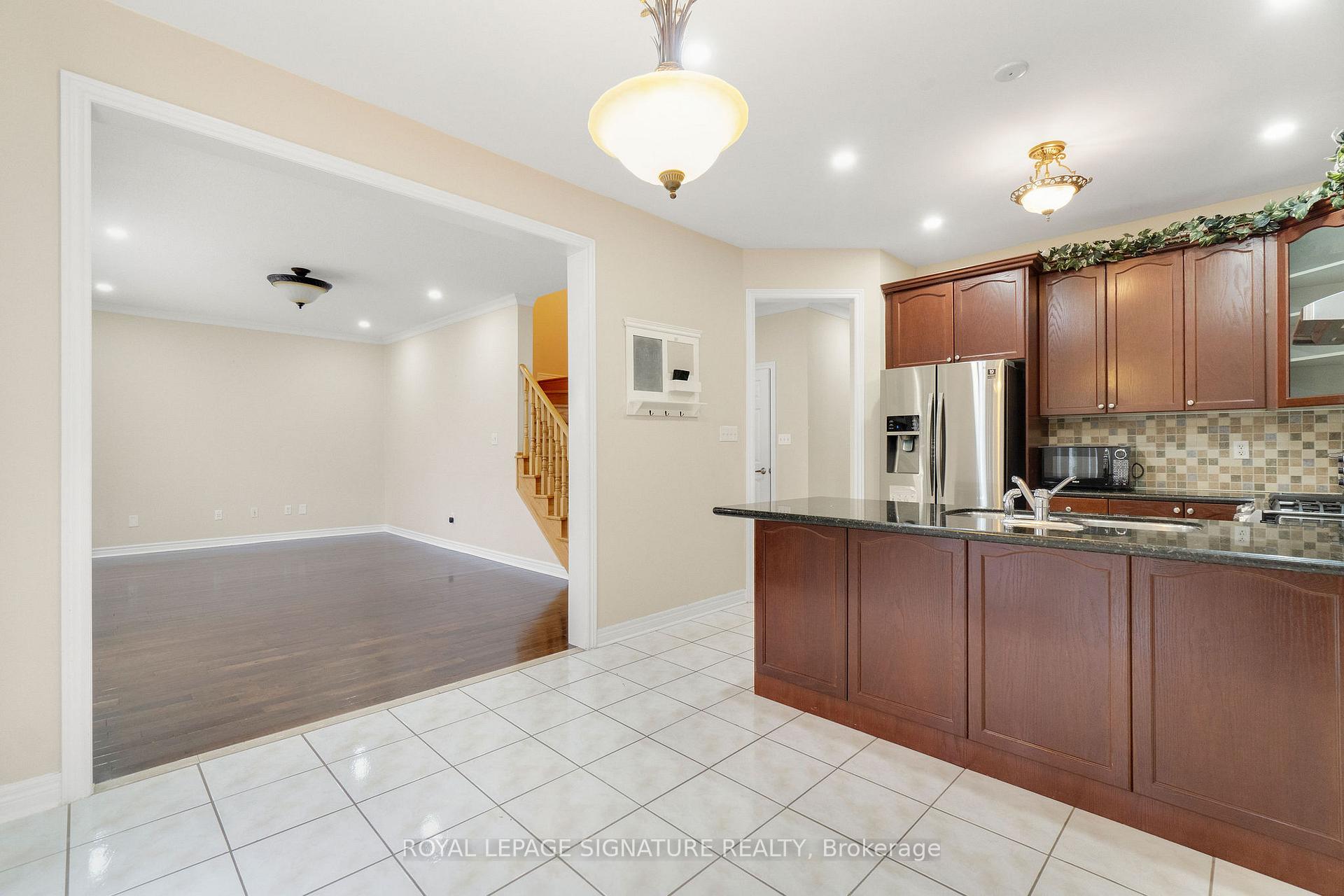 Photo 16 of Unit (UPPER), 118 Masters Green Crescent, Brampton, Snelgrove — HOMEH