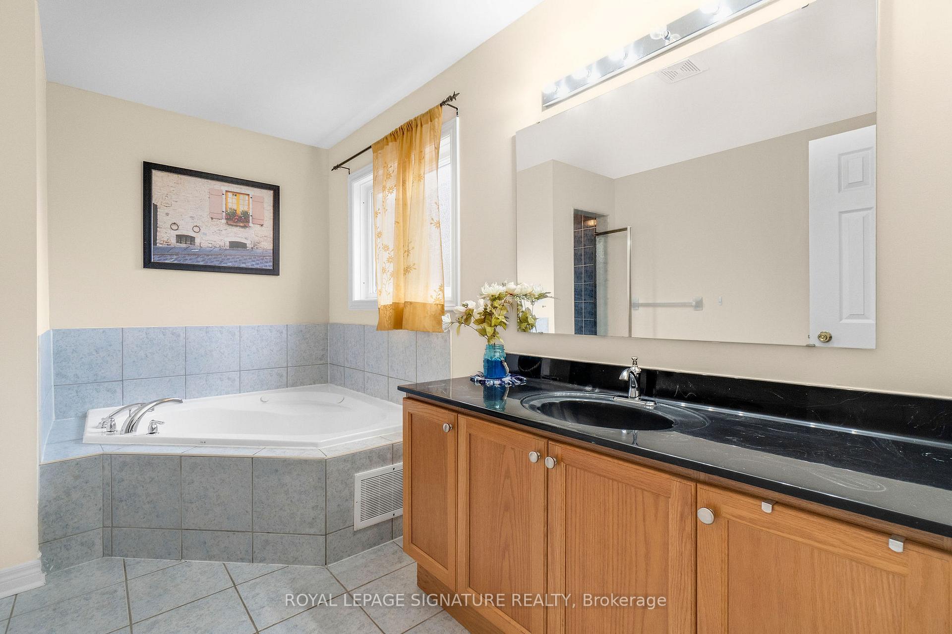 Photo 27 of Unit (UPPER), 118 Masters Green Crescent, Brampton, Snelgrove — HOMEH