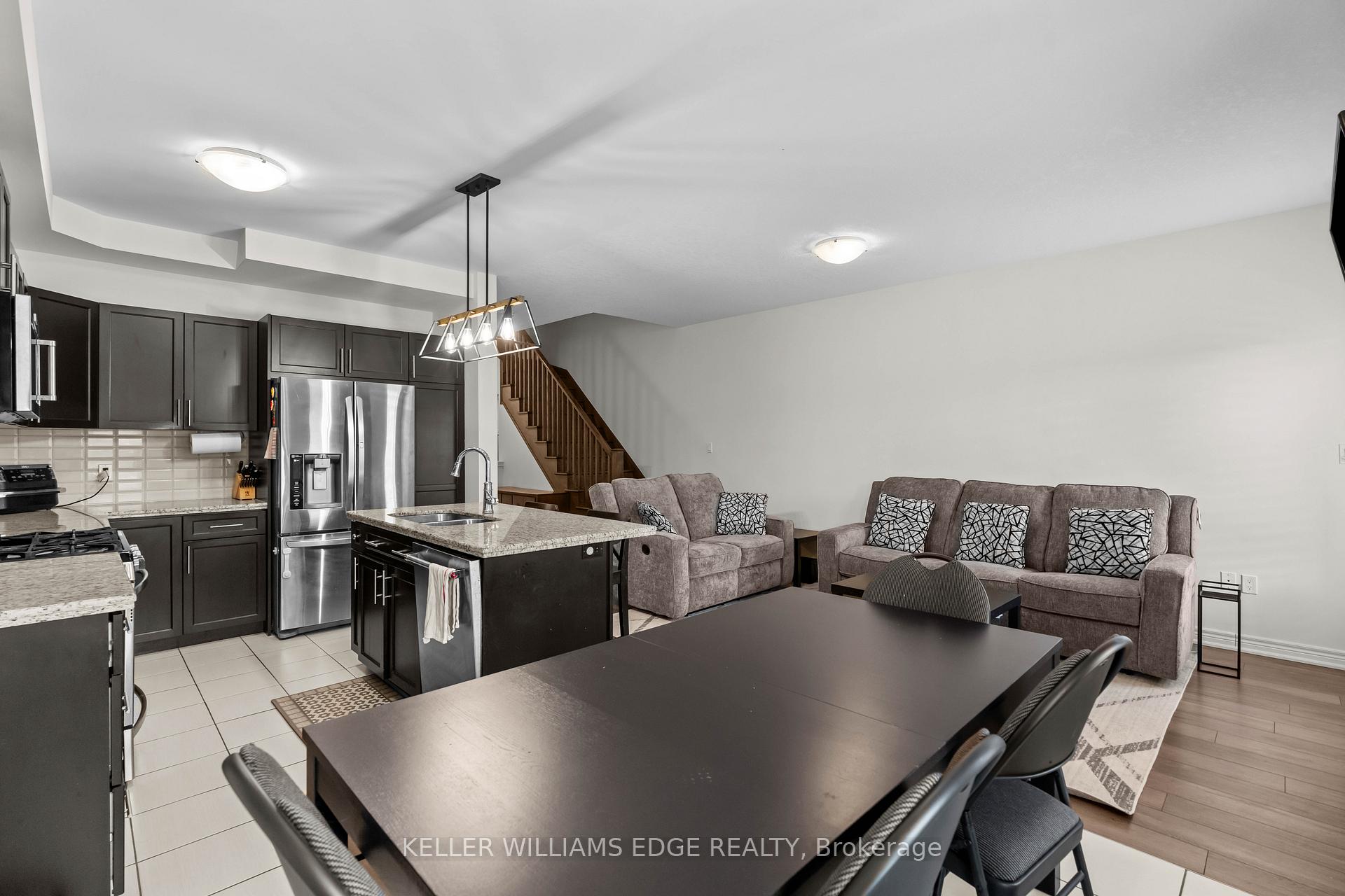 Photo 13 of 55 Sonoma Valley Crescent, Hamilton, Mewburn — HOMEH