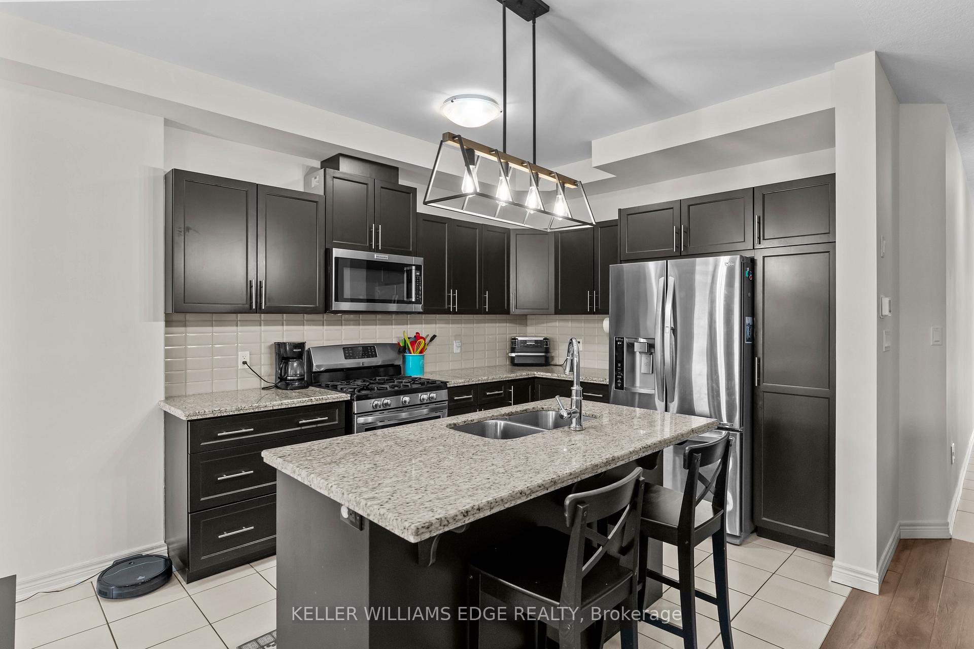 Photo 14 of 55 Sonoma Valley Crescent, Hamilton, Mewburn — HOMEH