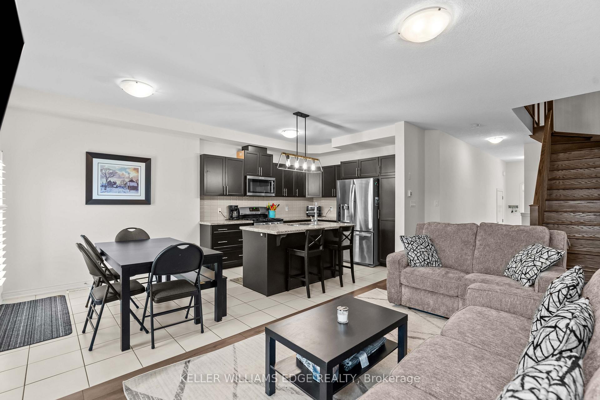Photo 15 of 55 Sonoma Valley Crescent, Hamilton, Mewburn — HOMEH