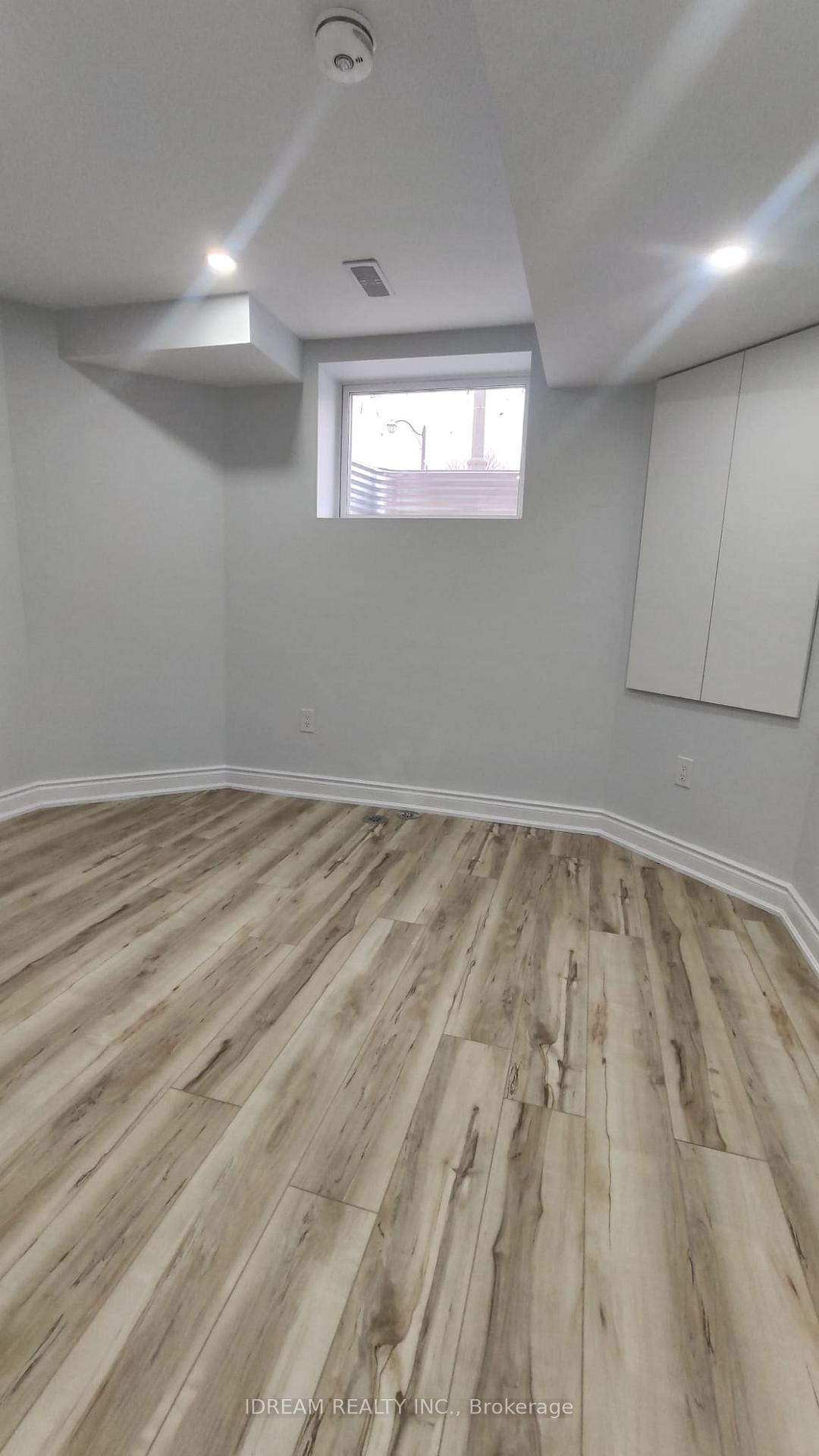 Photo 12 of Unit Bsmt, 1 Iceberg Trail, Brampton, Sandringham-Wellington — HOMEH